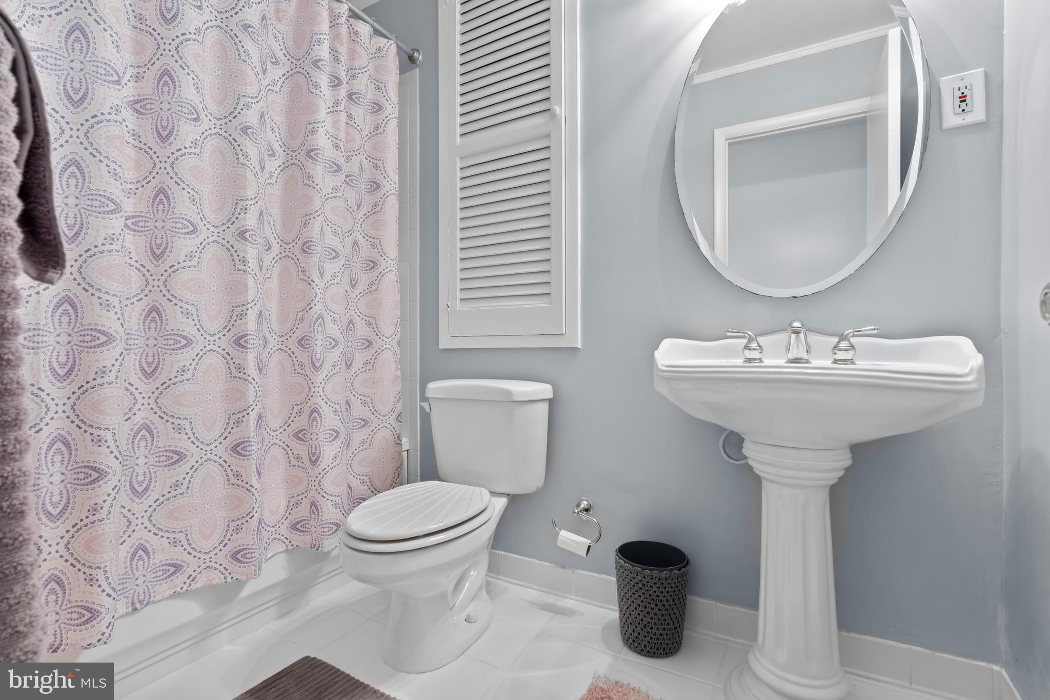 RANDALLSTOWN - Residential