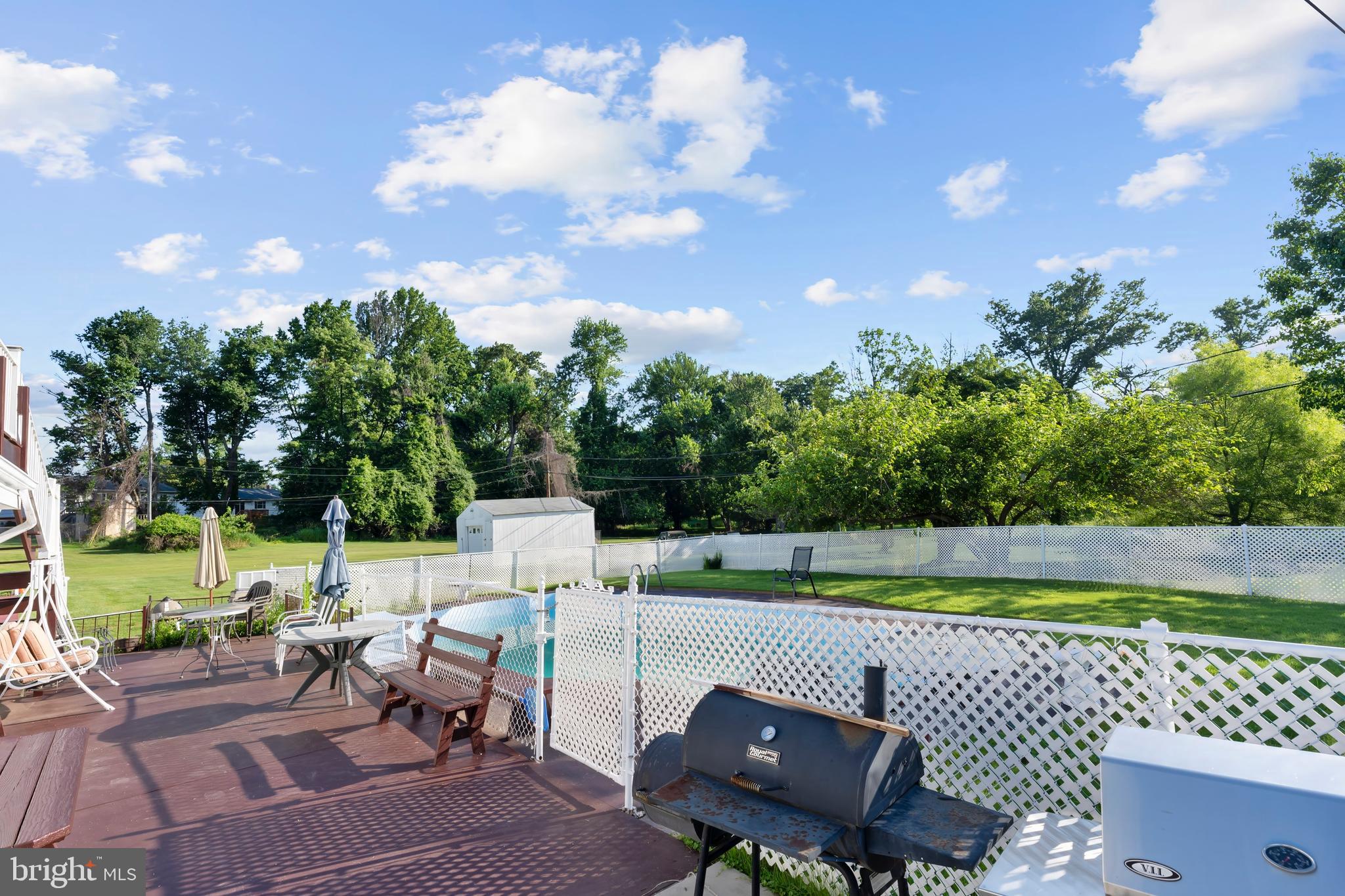 RANDALLSTOWN - Residential