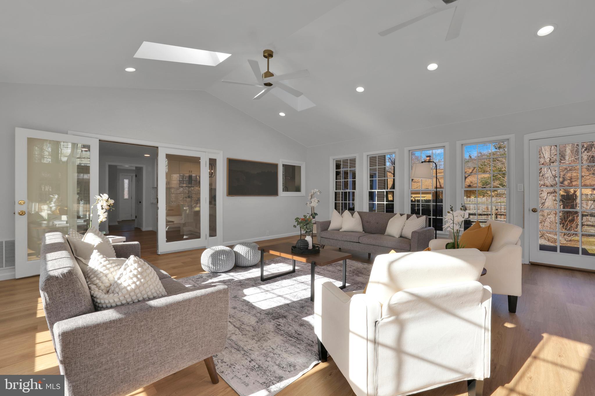 COLESVILLE PARK - Residential