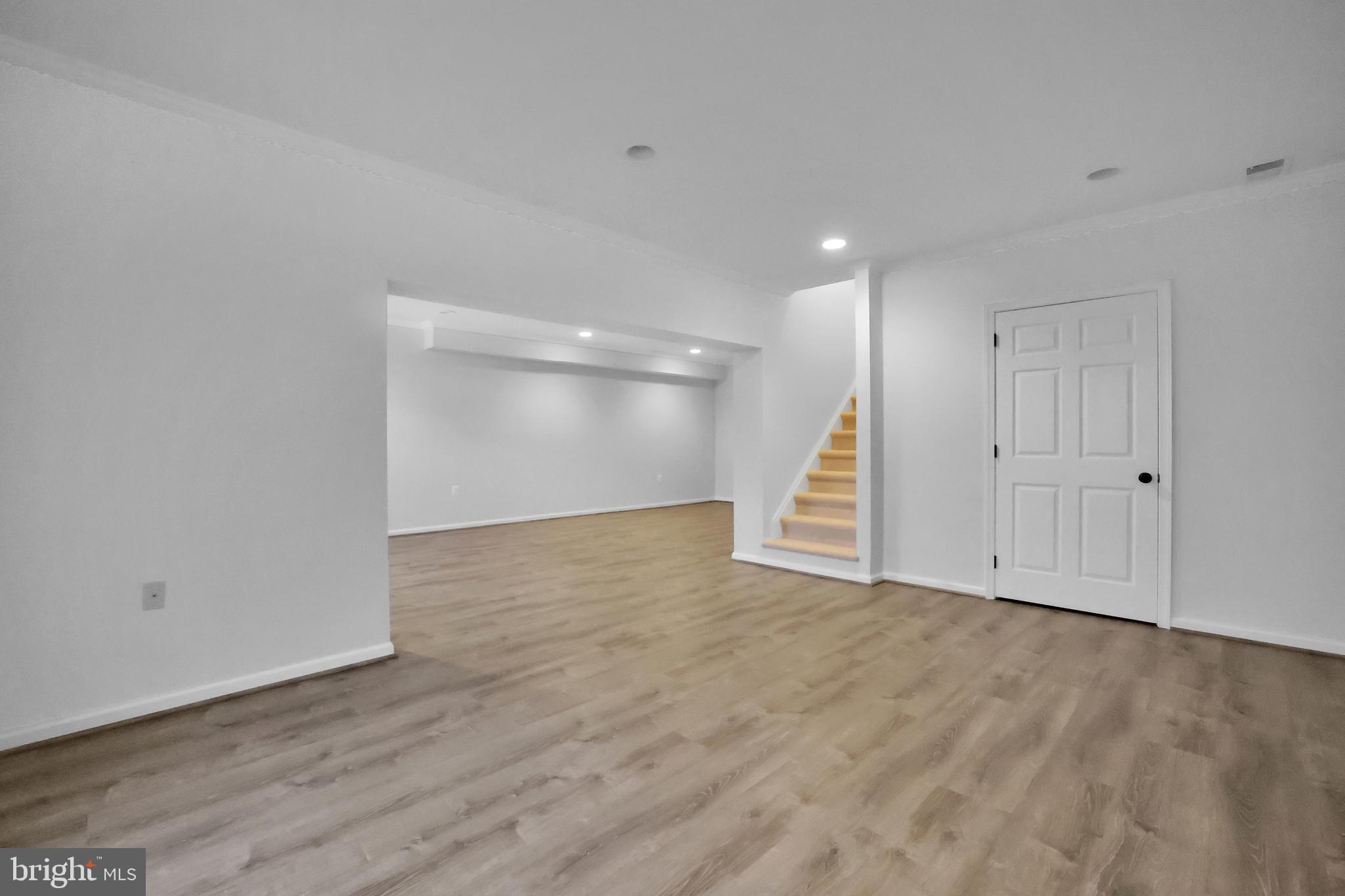 COLESVILLE PARK - Residential