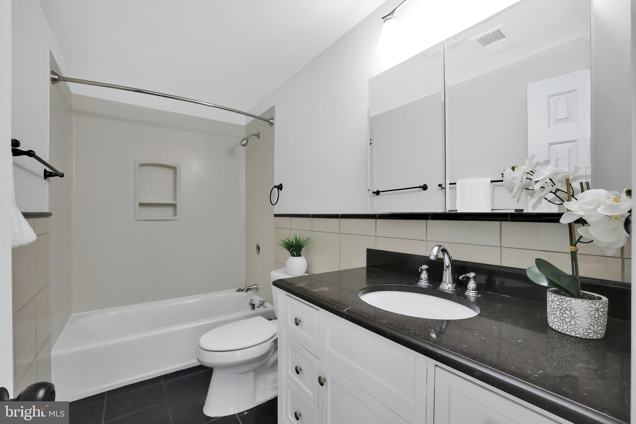 COLESVILLE PARK - Residential