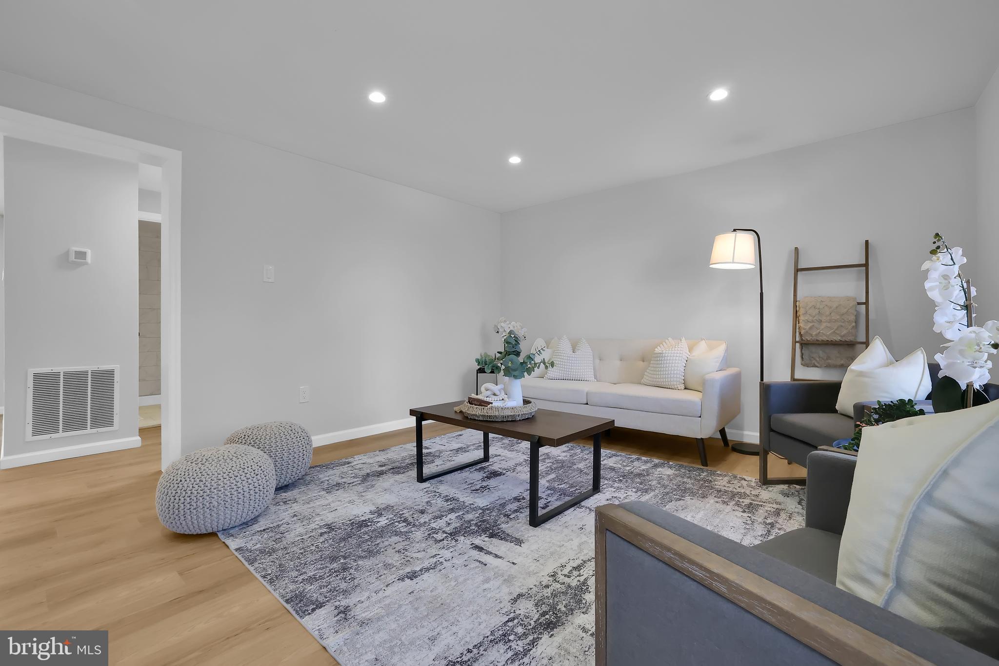 COLESVILLE PARK - Residential