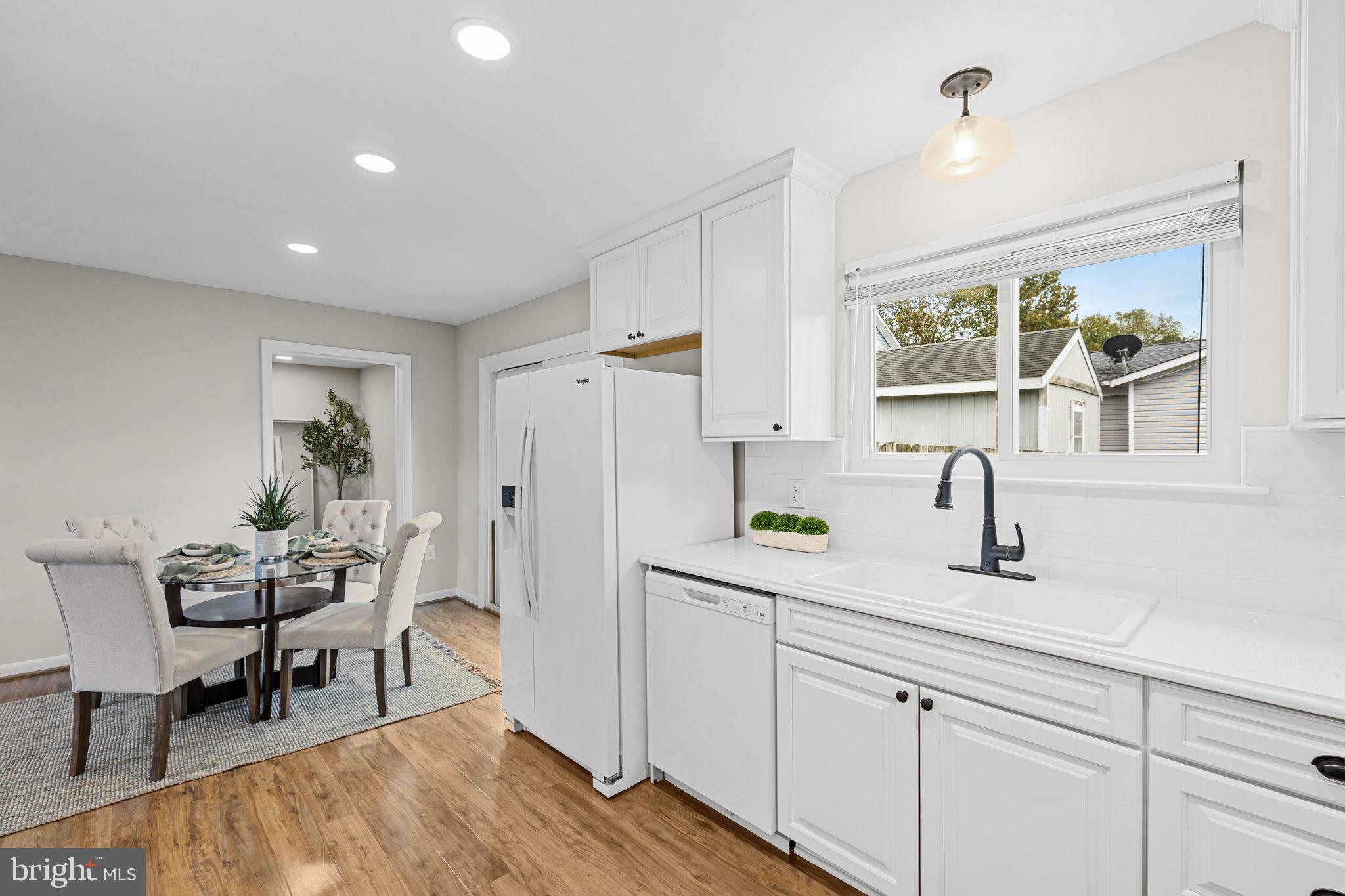 WESTOWNE VILLAGE - Residential