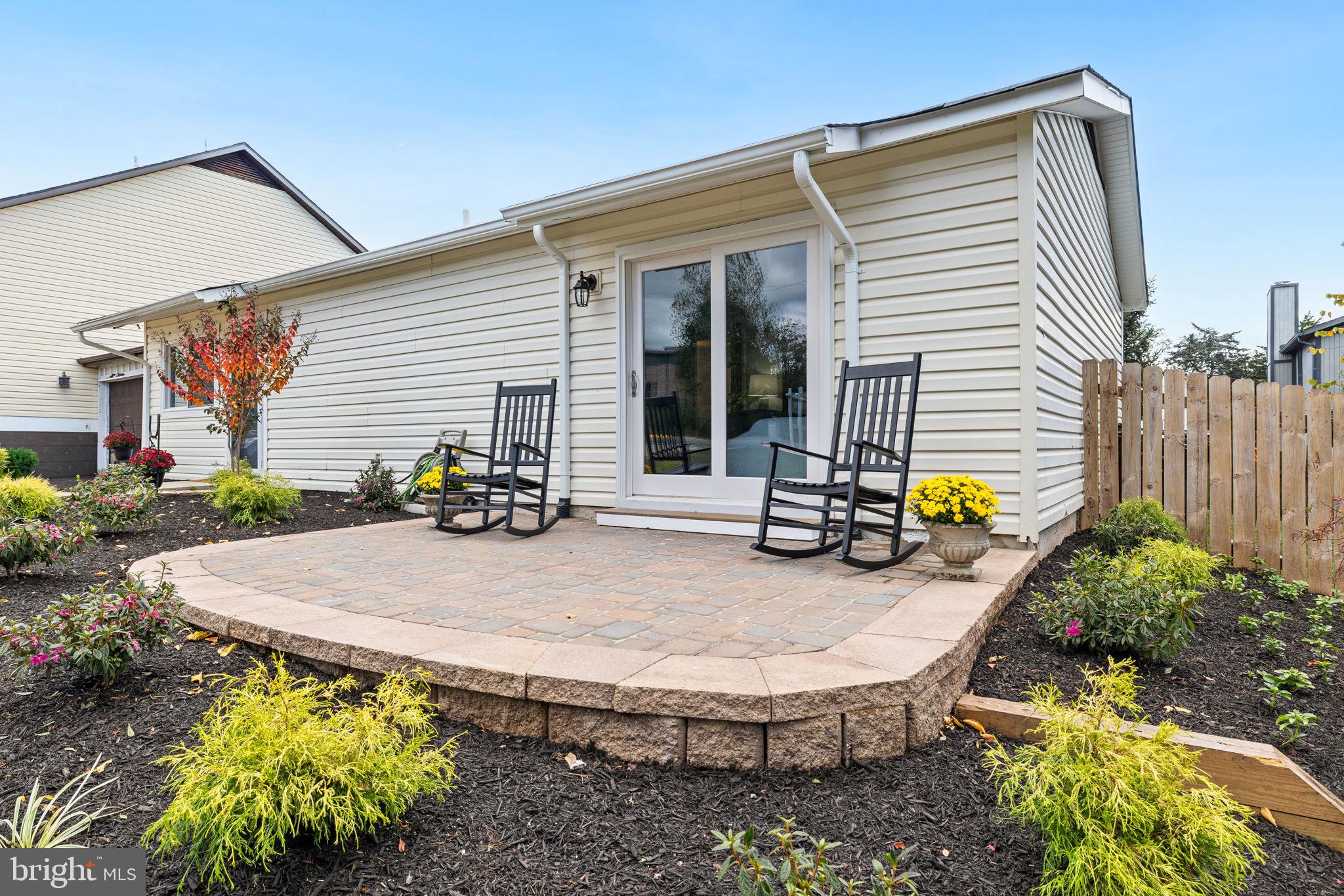 WESTOWNE VILLAGE - Residential