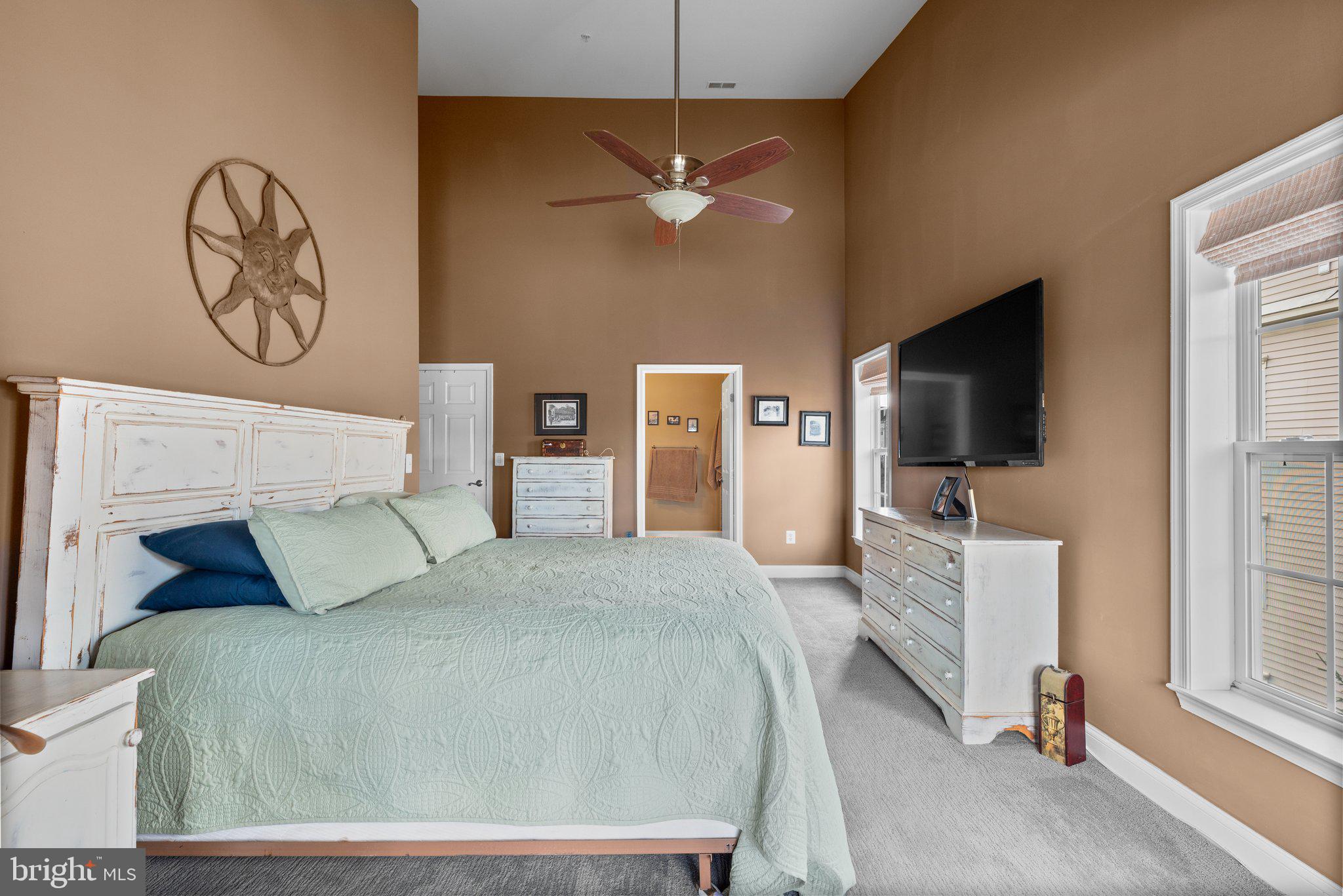 HEARTHSTONE AT VILLAGE CREST CONDOMINIUMS - Residential