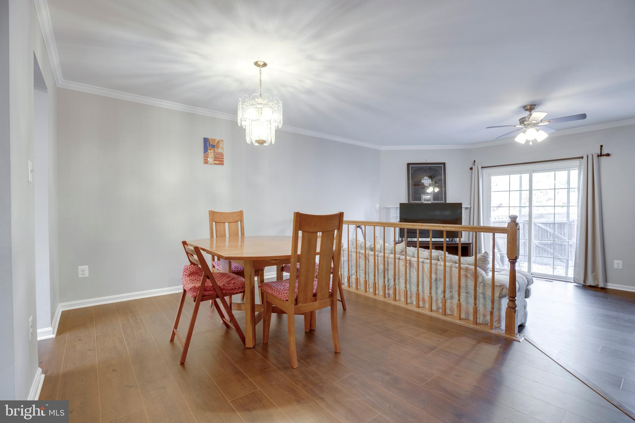 COMPTON VALLEY ESTATES - Residential Lease