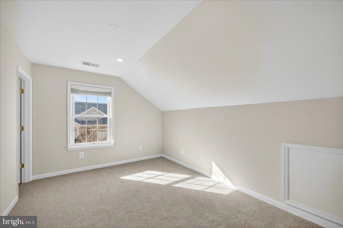 HERITAGE HUNT - Residential