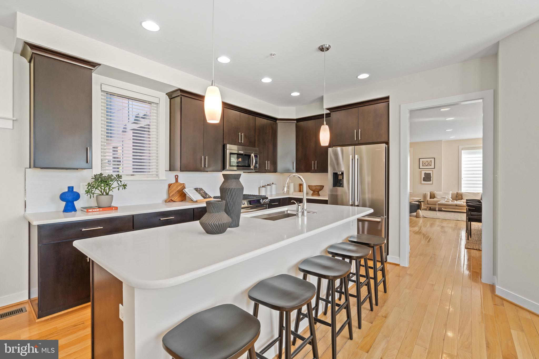 MOSAIC AT MERRIFIELD - Residential