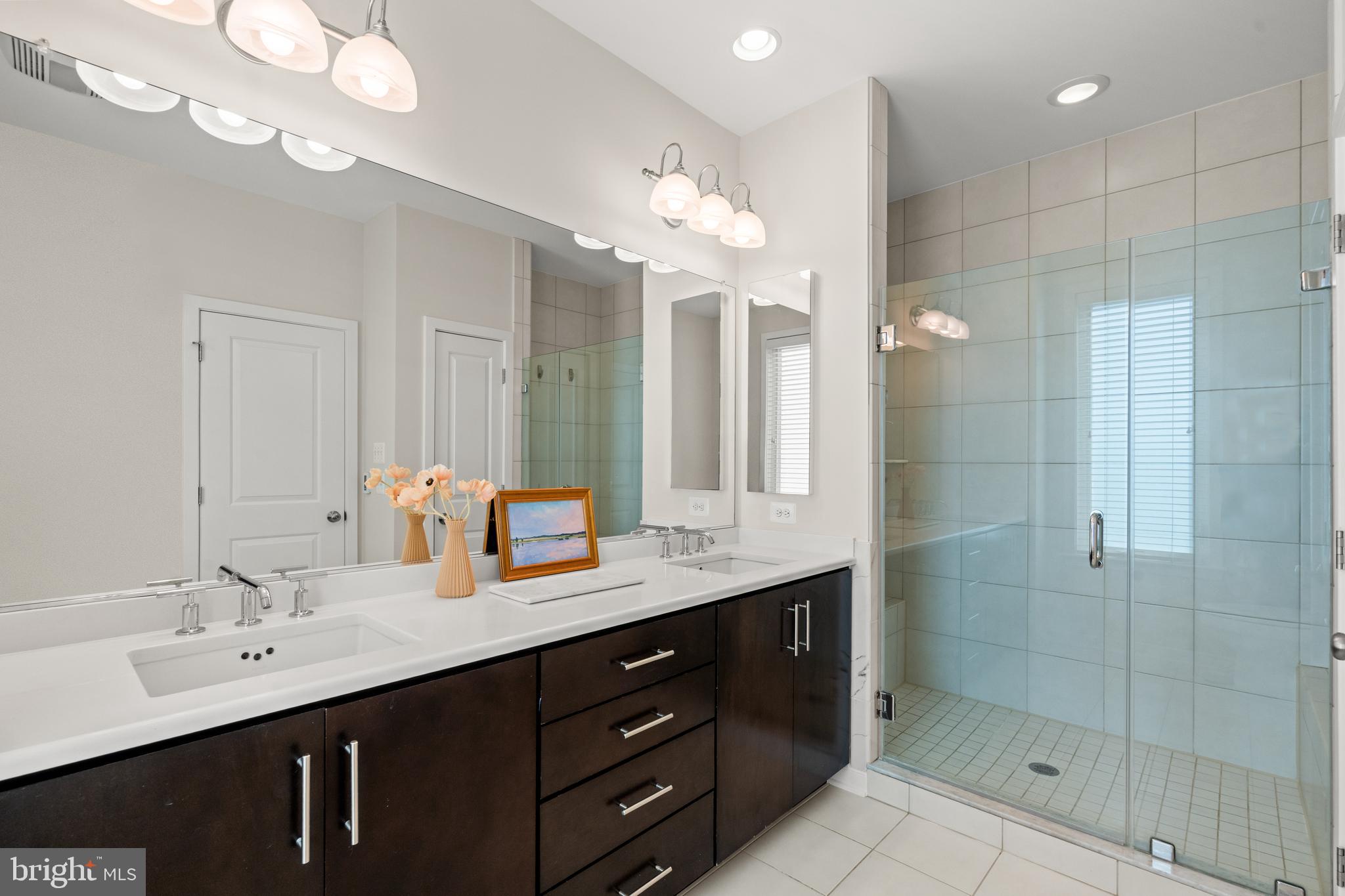 MOSAIC AT MERRIFIELD - Residential