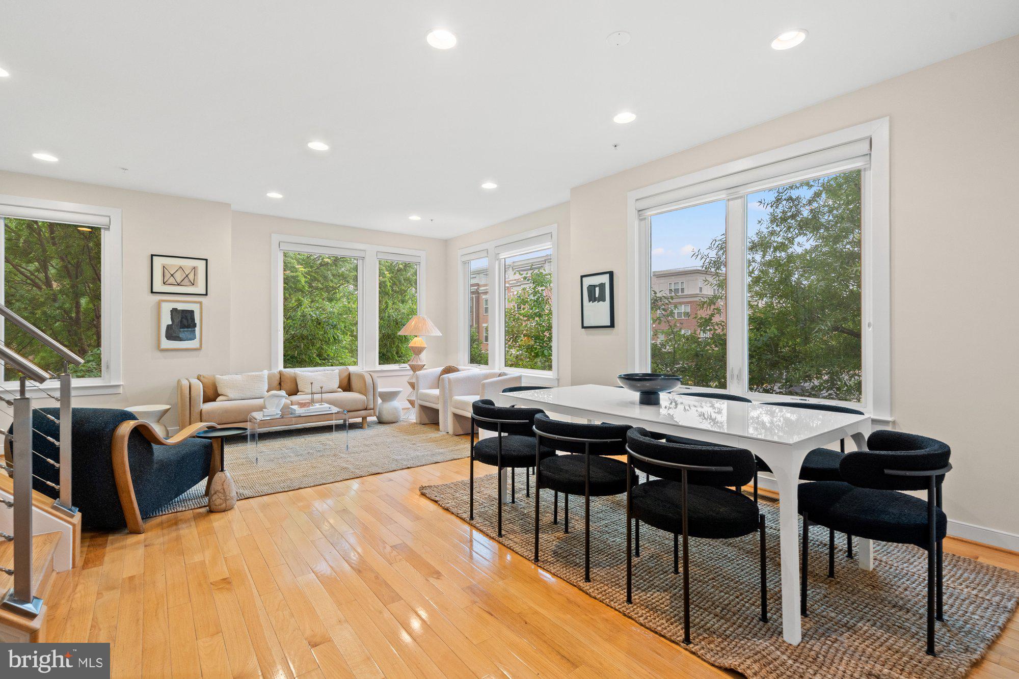 MOSAIC AT MERRIFIELD - Residential
