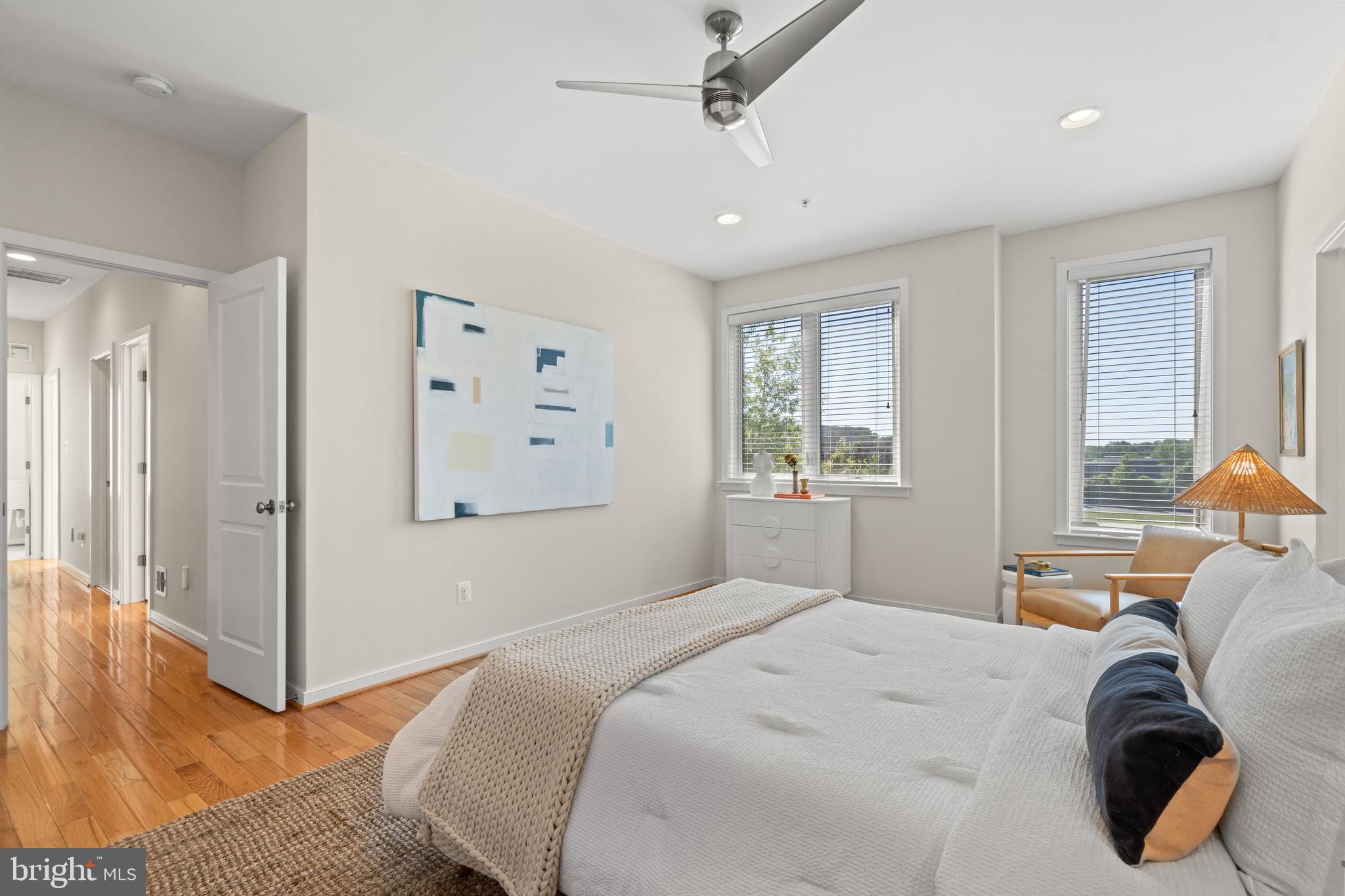 MOSAIC AT MERRIFIELD - Residential