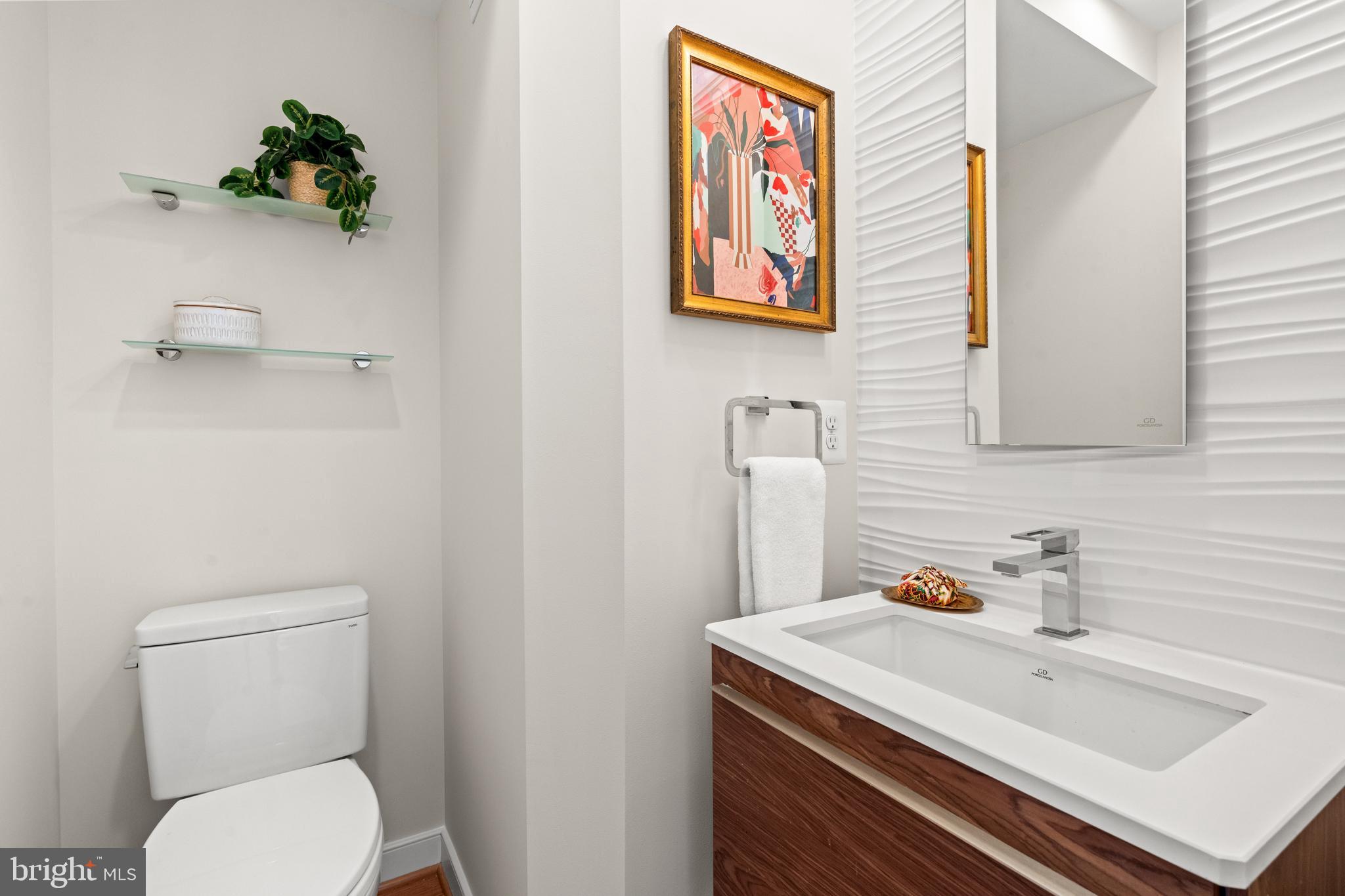 MOSAIC AT MERRIFIELD - Residential