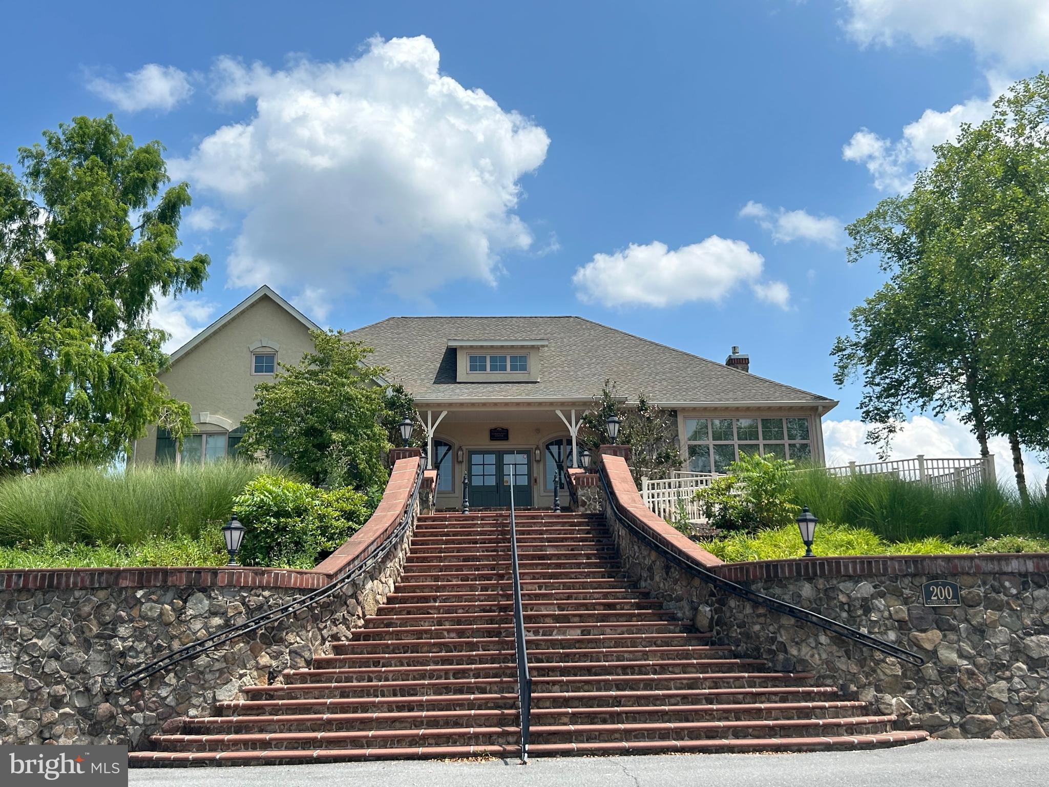 AMBLEBROOK - Residential