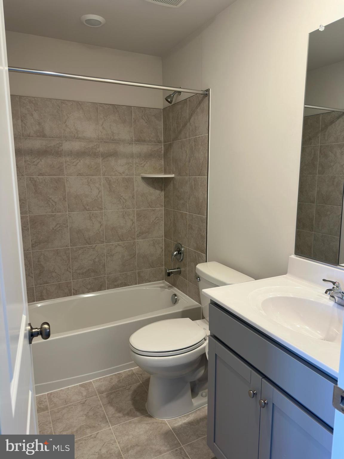 NORBORNE GLEBE - Residential Lease