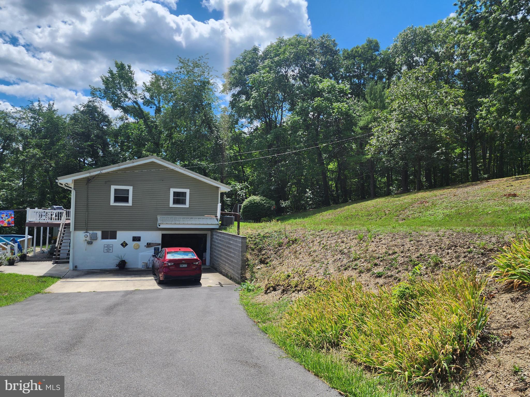 DETRICK ACRES - Residential