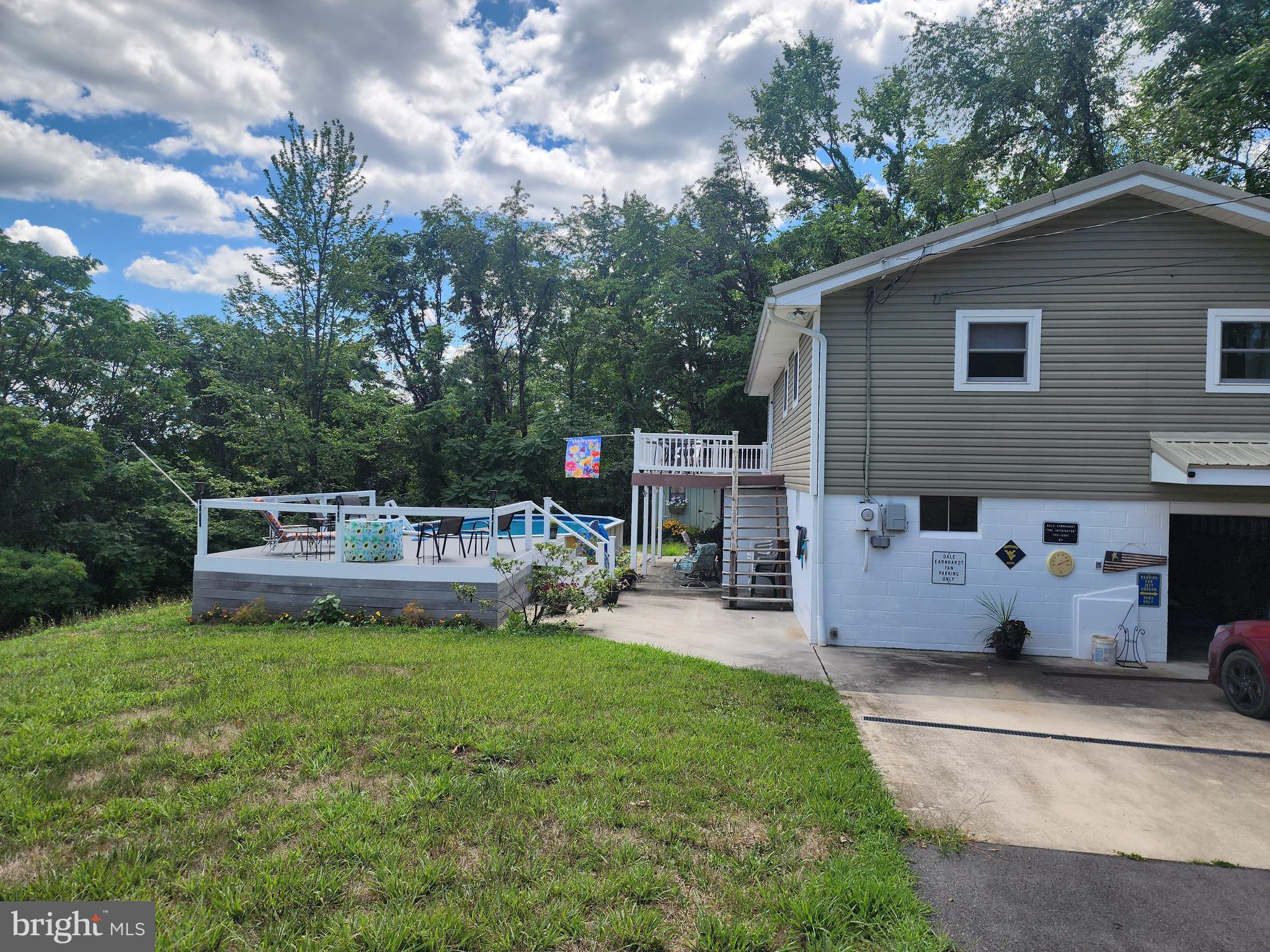 DETRICK ACRES - Residential