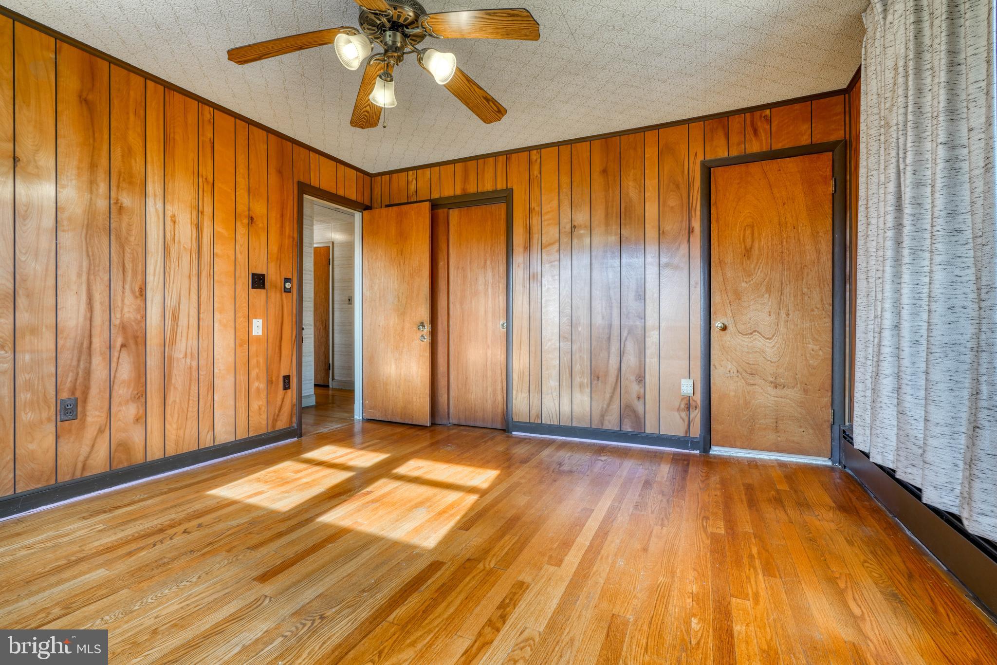 GLENDALE - Residential