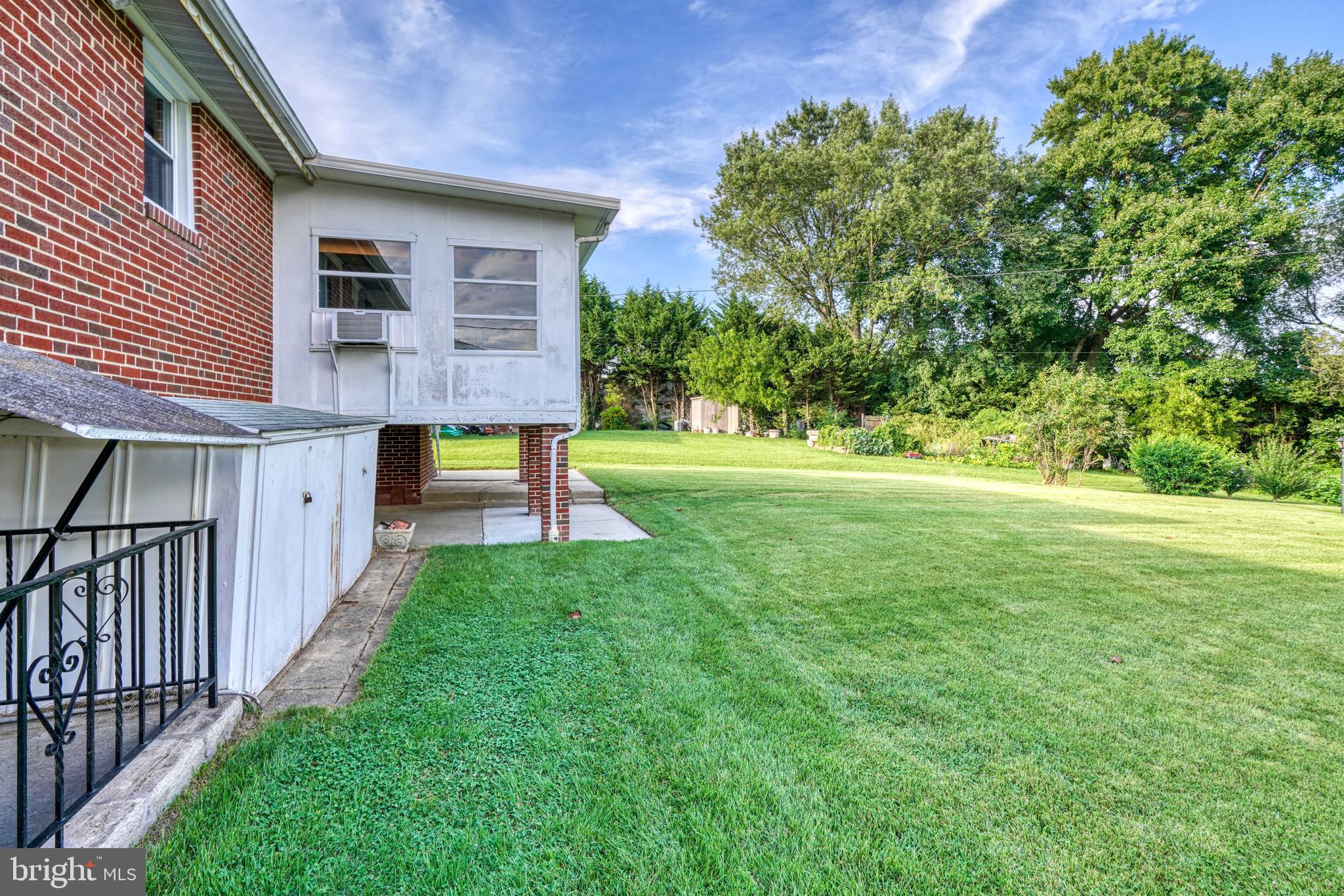 GLENDALE - Residential