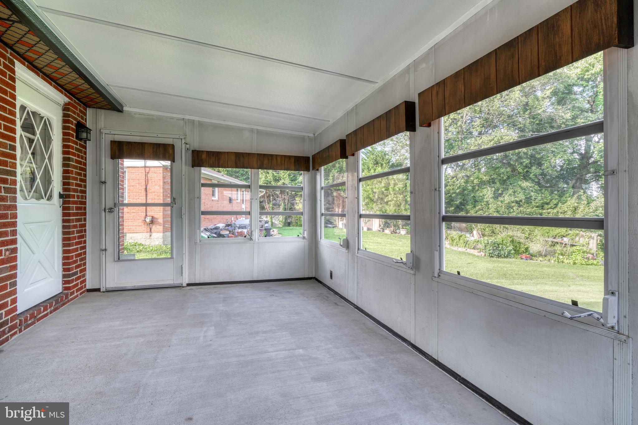 GLENDALE - Residential