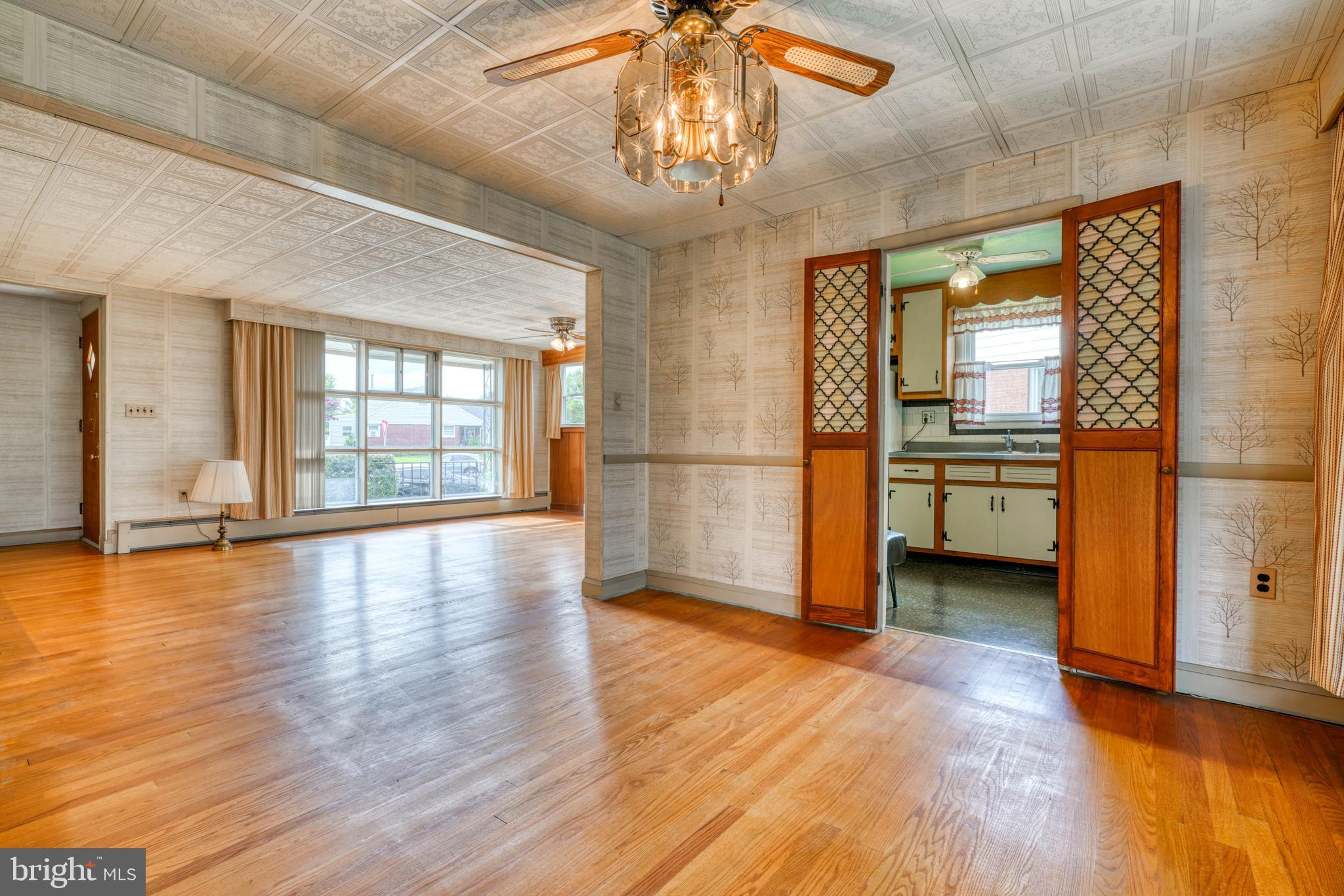 GLENDALE - Residential