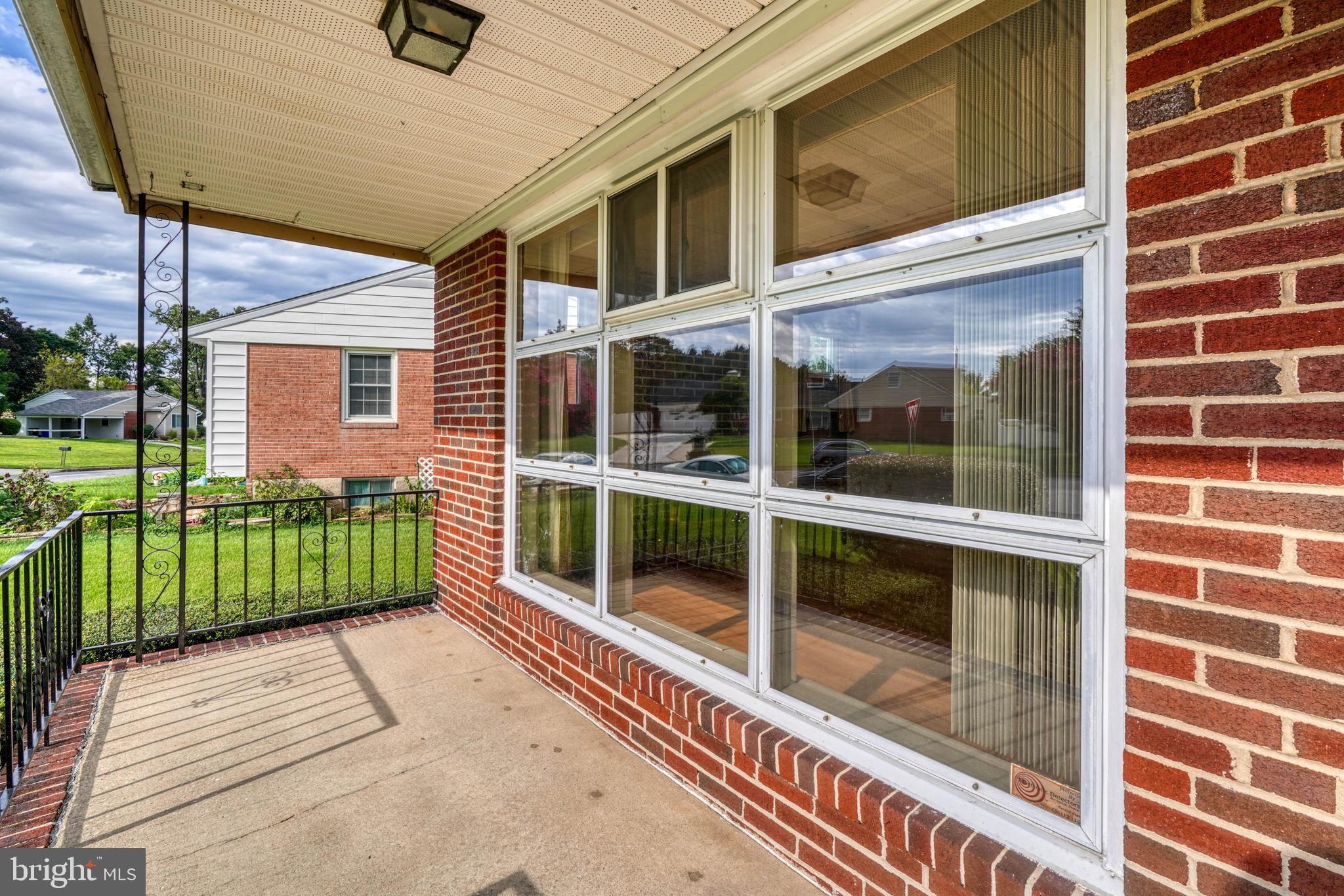 GLENDALE - Residential