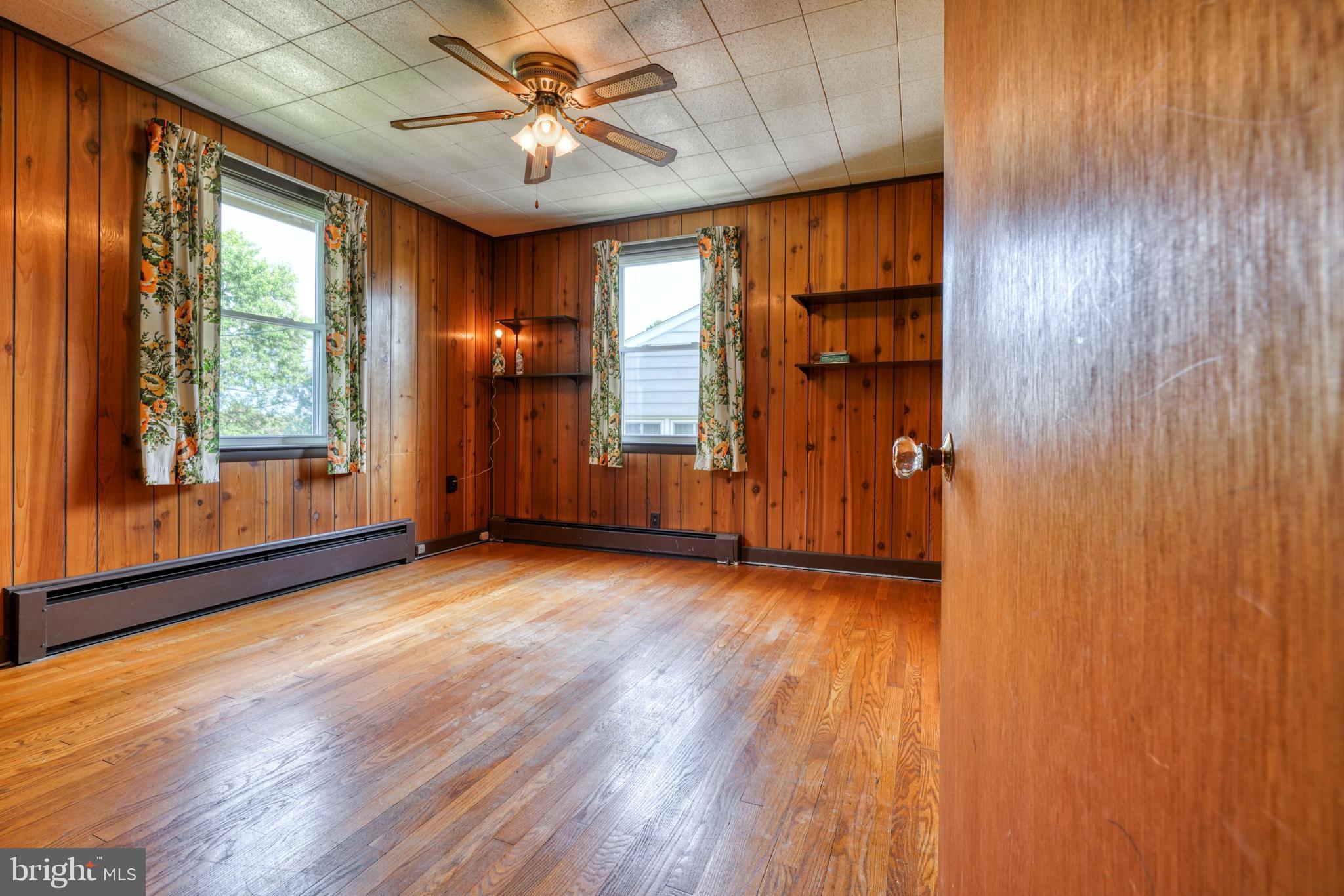 GLENDALE - Residential