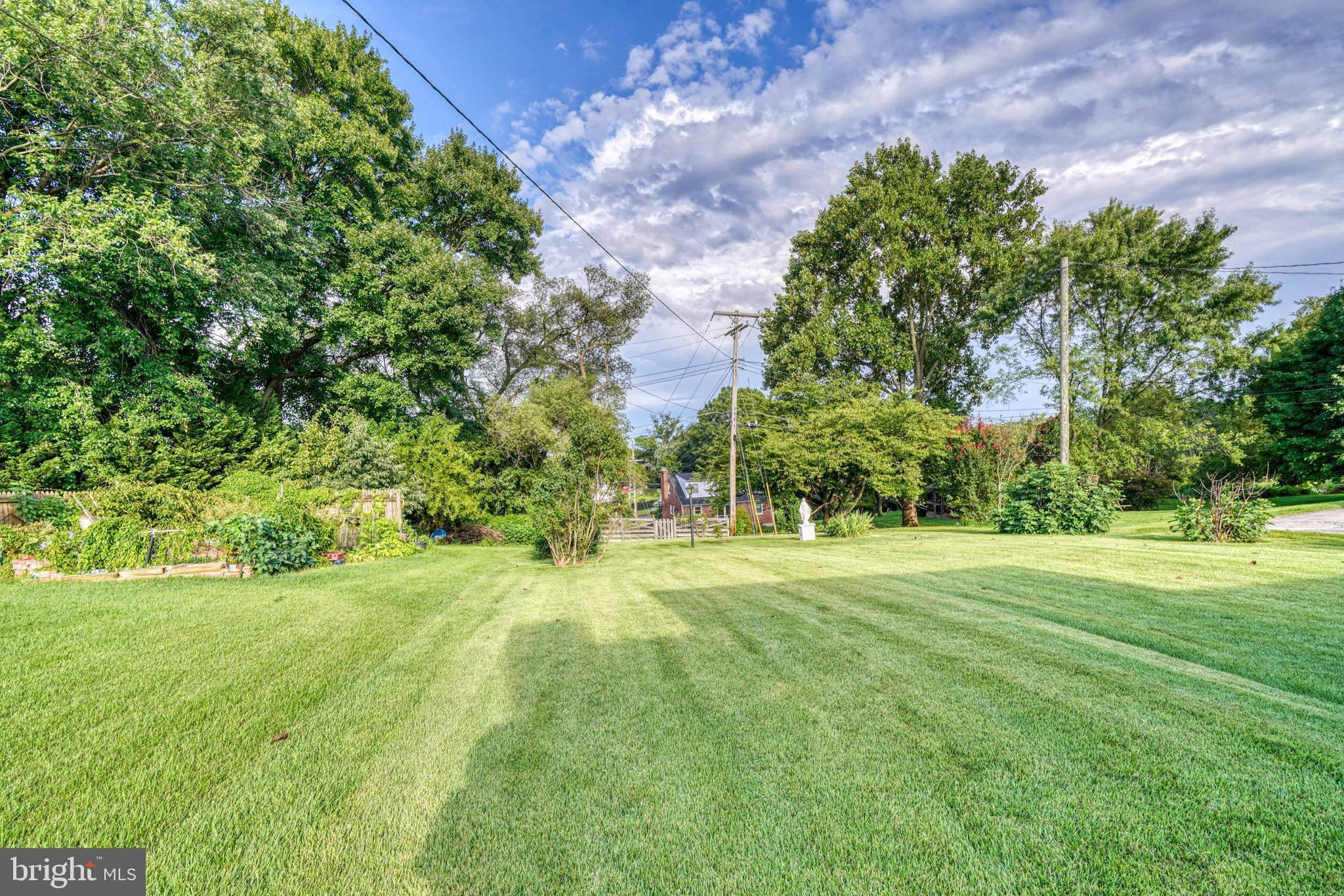 GLENDALE - Residential