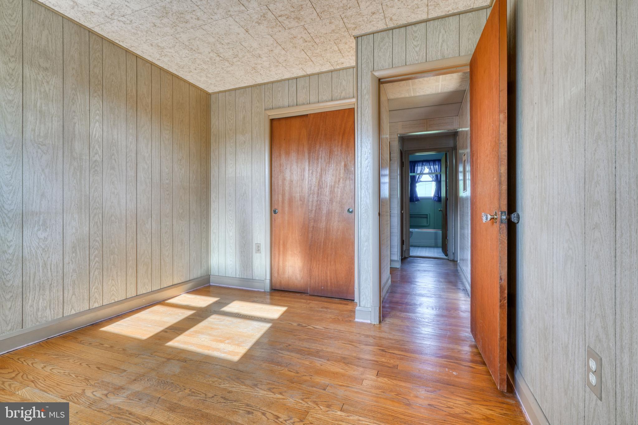 GLENDALE - Residential