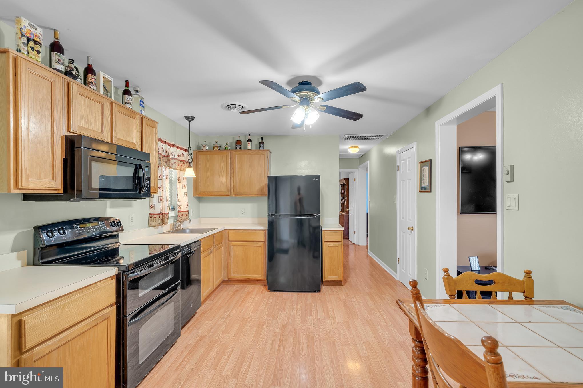 BONNEAUVILLE - Residential