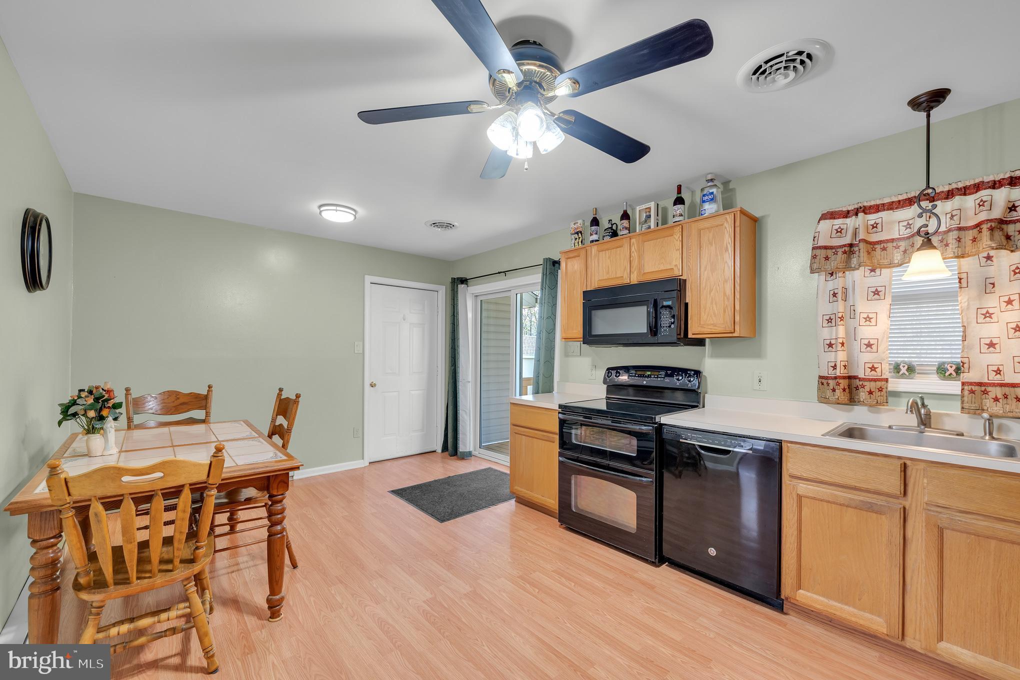 BONNEAUVILLE - Residential