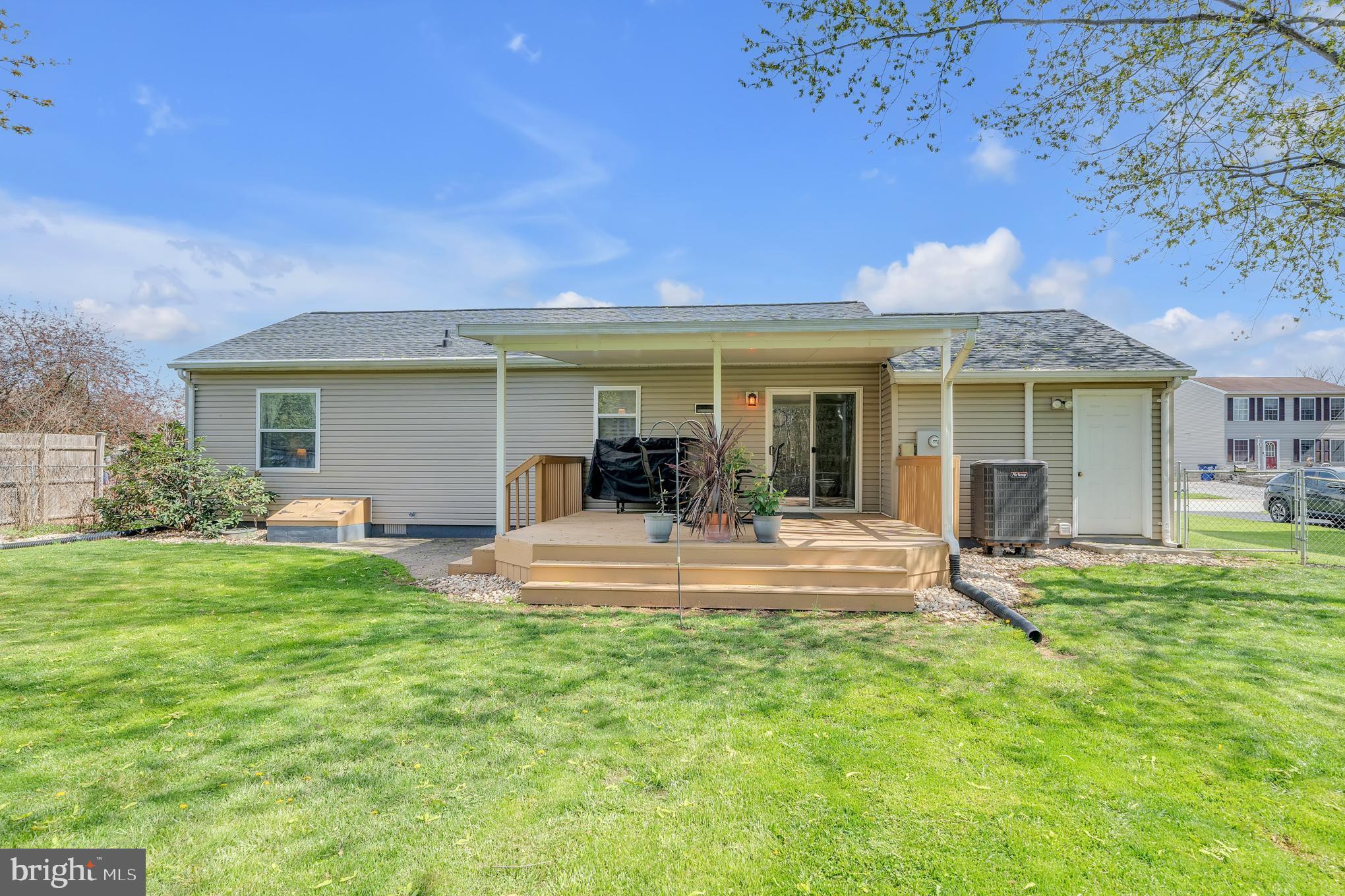 BONNEAUVILLE - Residential