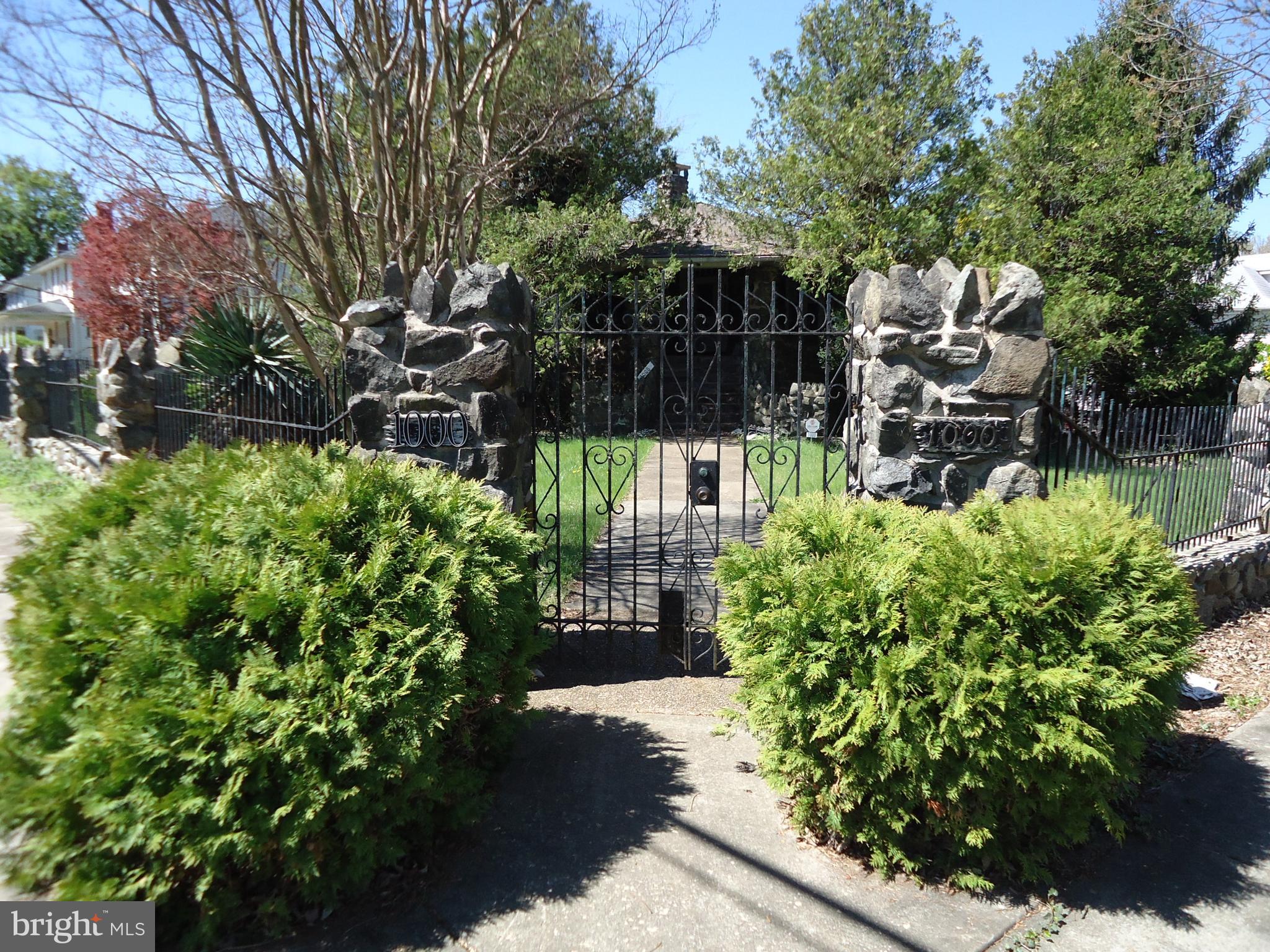 ROGNEL HEIGHTS - Residential