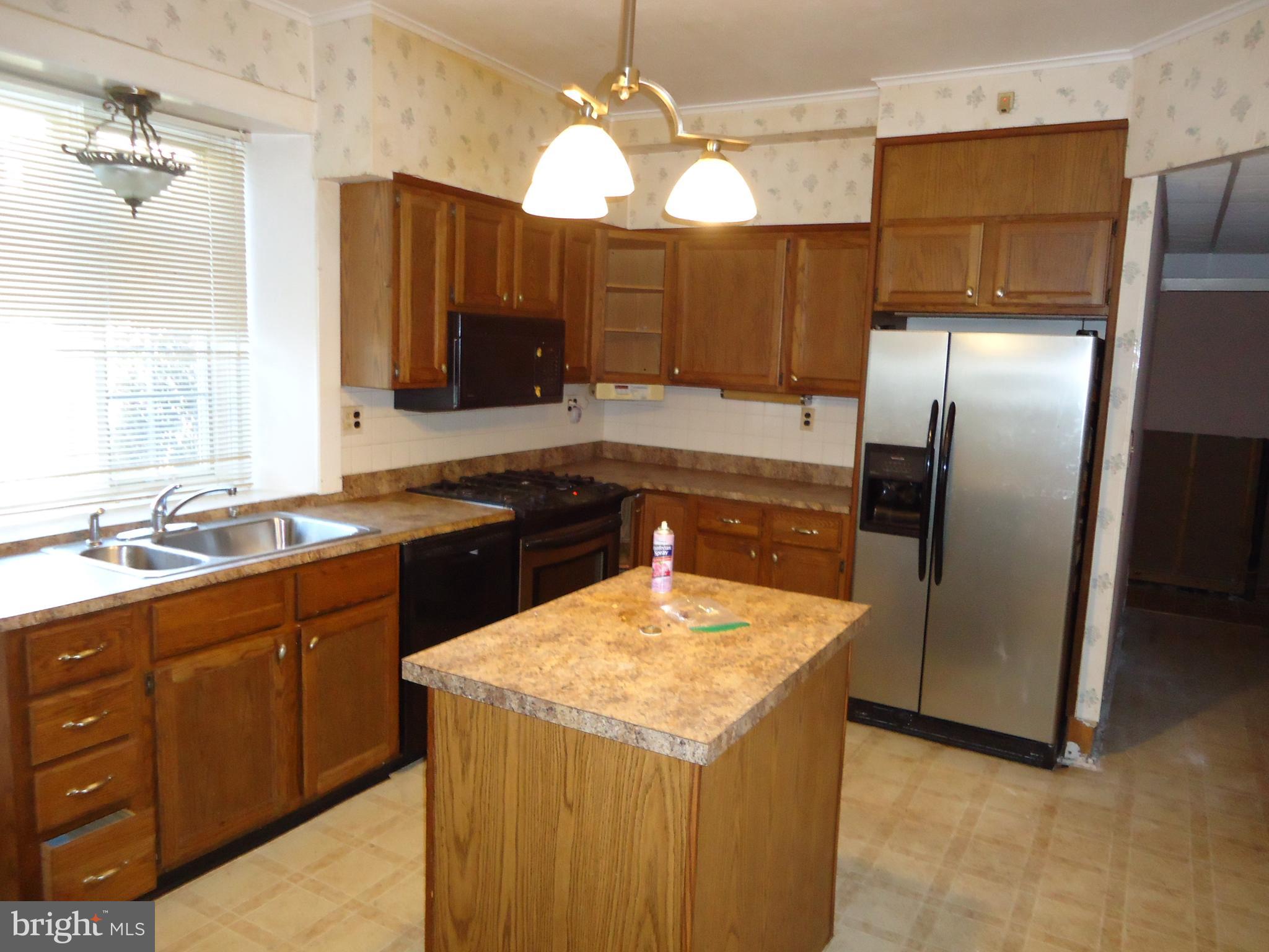 ROGNEL HEIGHTS - Residential
