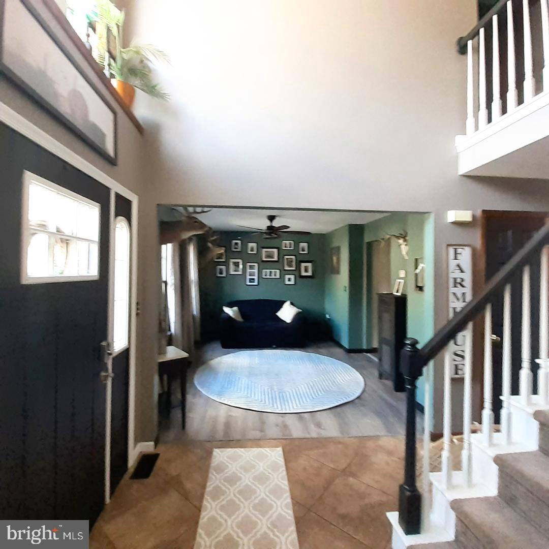 NORWEGIAN WOODS - Residential