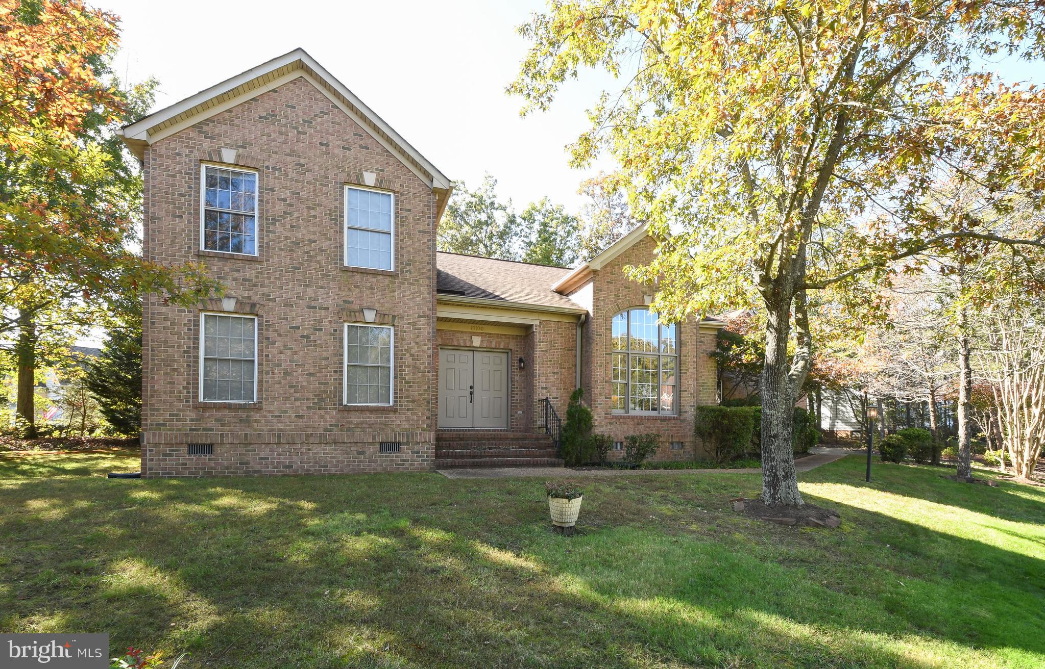 COLECHESTER VILLAGE - Residential