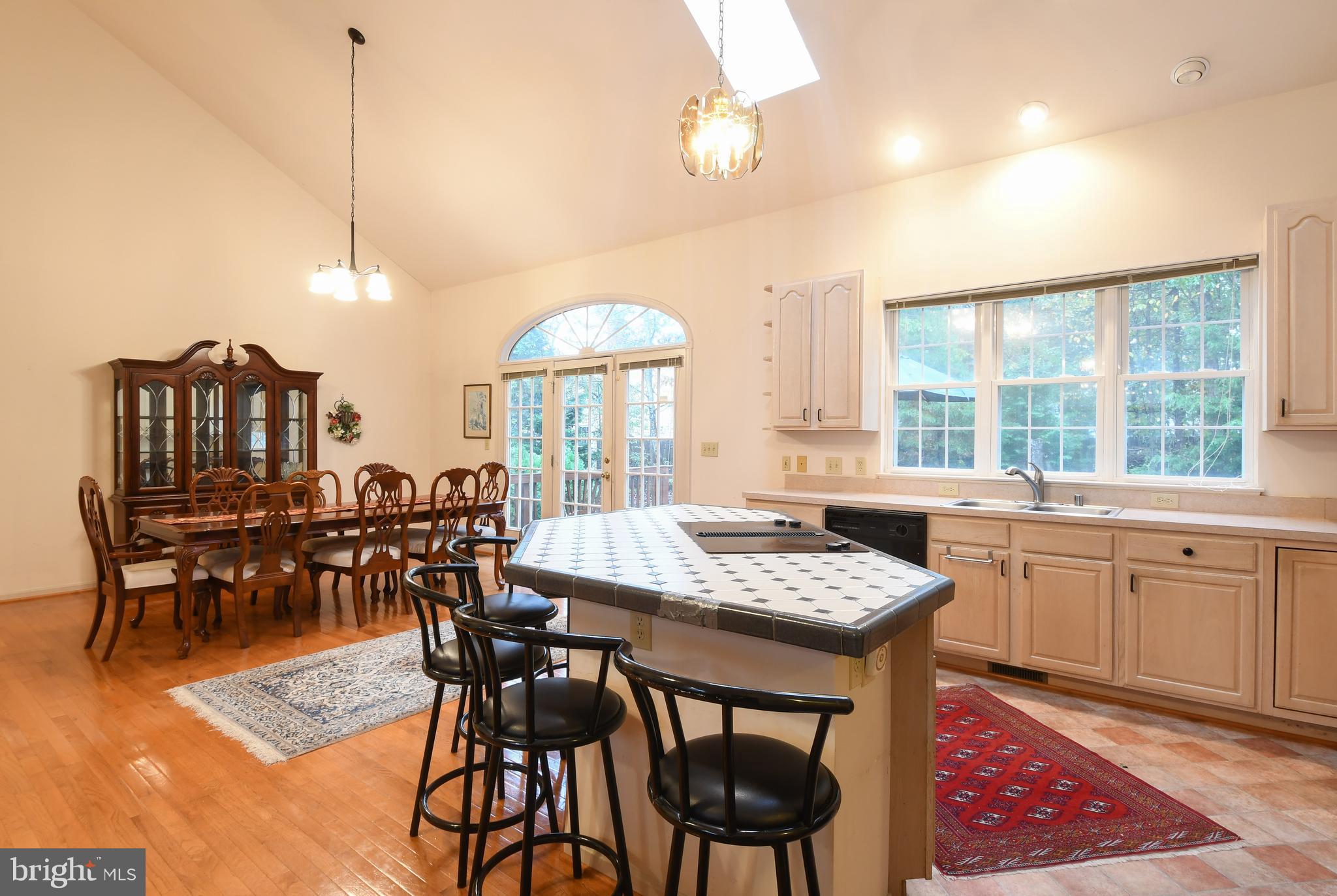 COLECHESTER VILLAGE - Residential