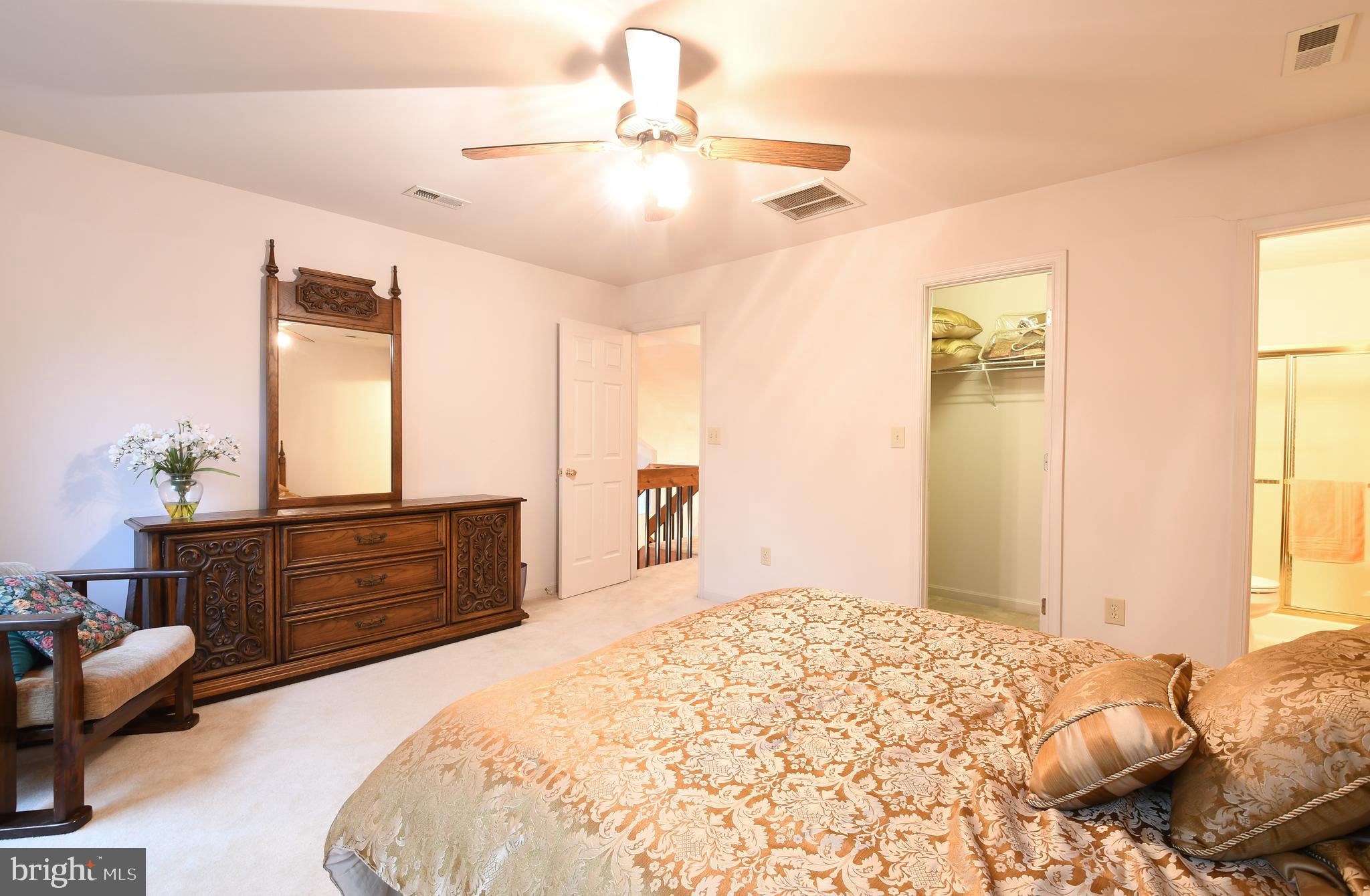 COLECHESTER VILLAGE - Residential