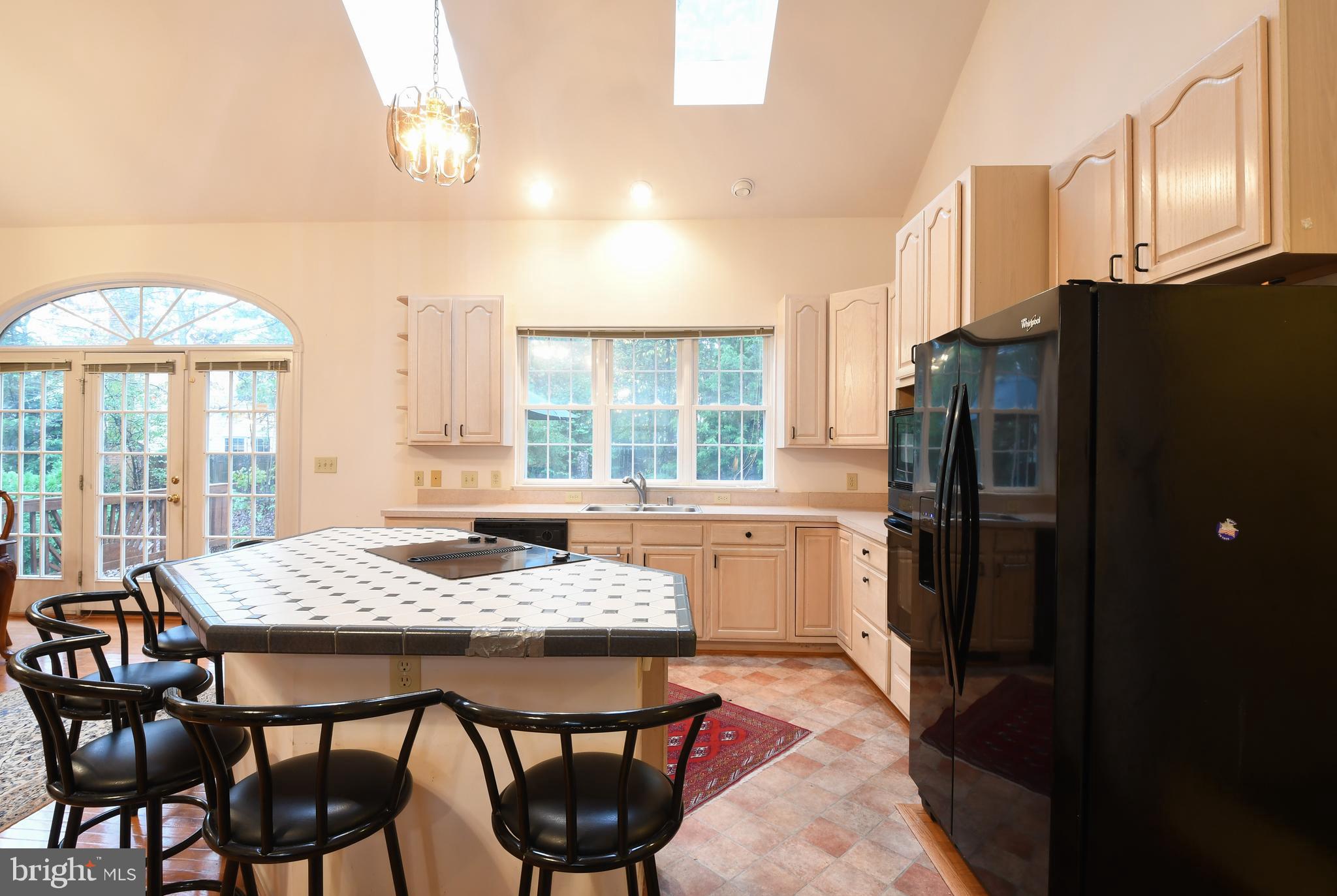 COLECHESTER VILLAGE - Residential