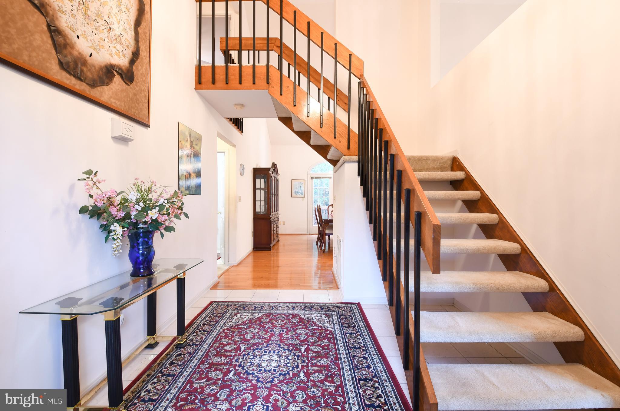 COLECHESTER VILLAGE - Residential