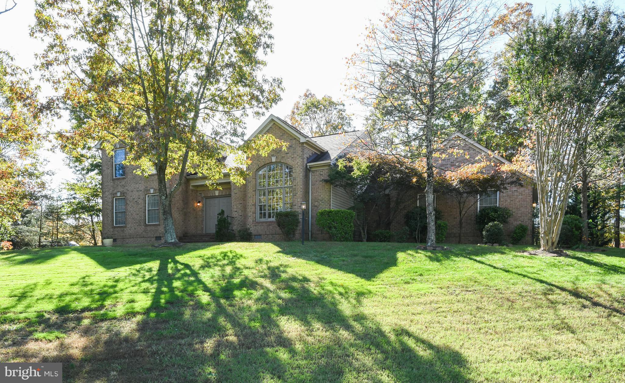 COLECHESTER VILLAGE - Residential