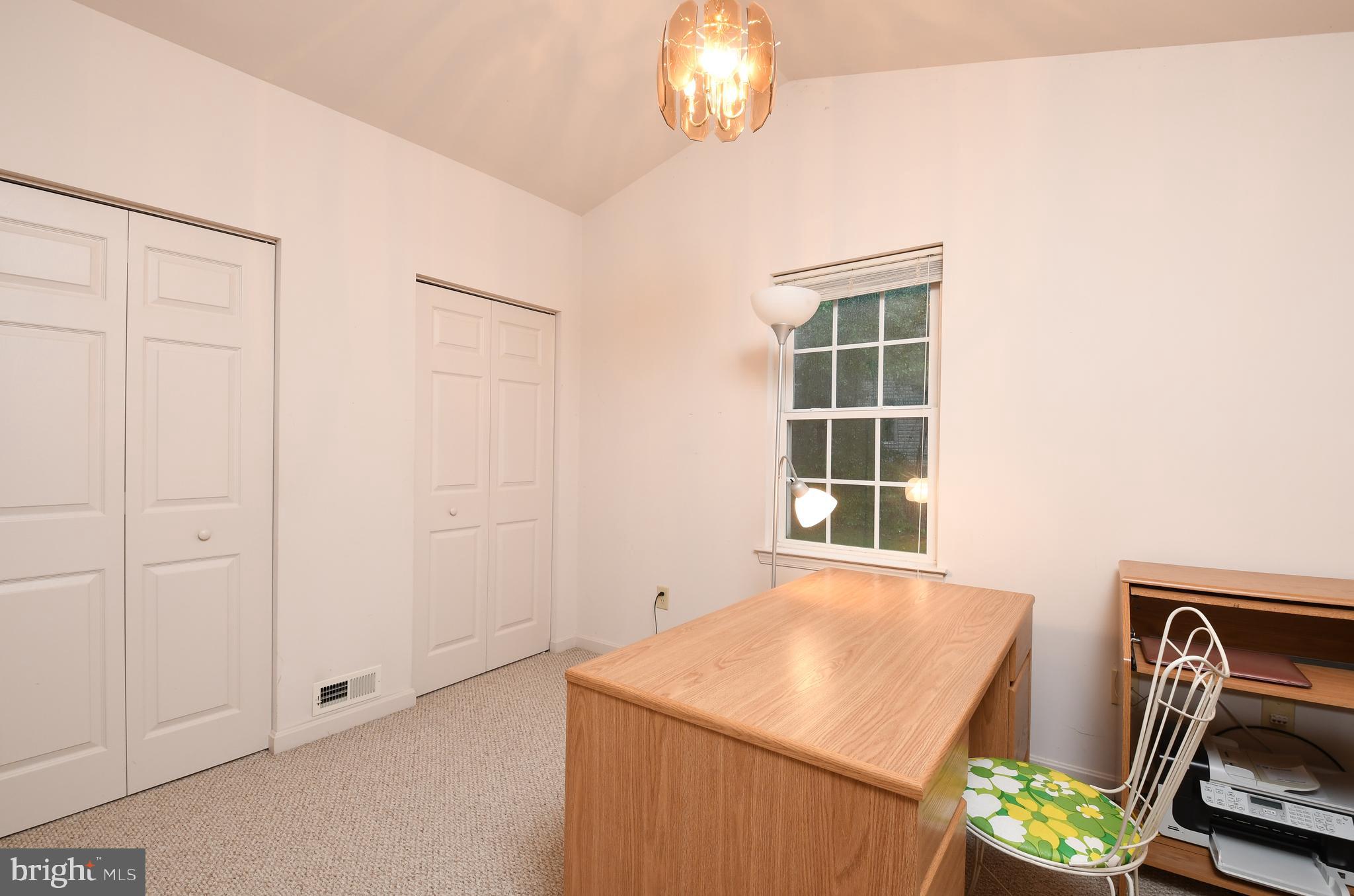 COLECHESTER VILLAGE - Residential