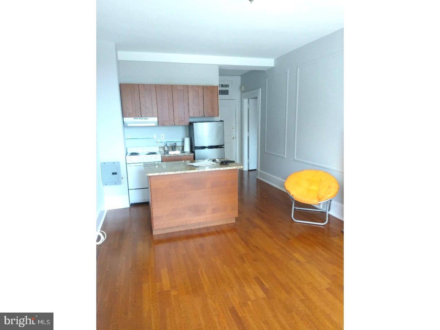 AVENUE OF THE ARTS - Residential Lease