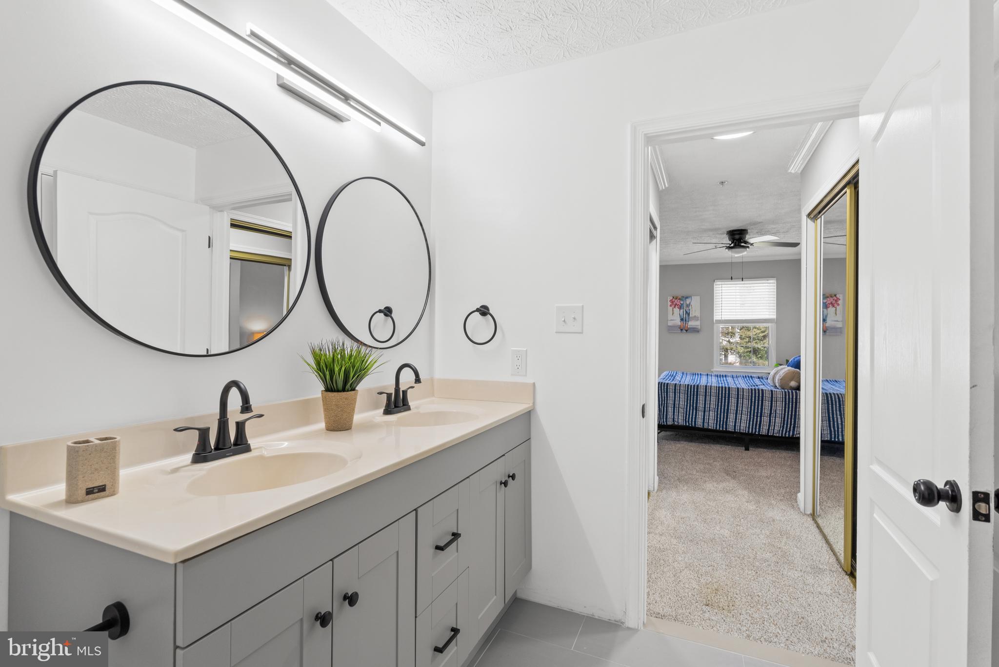 HOLLAWAY ESTATES - Residential