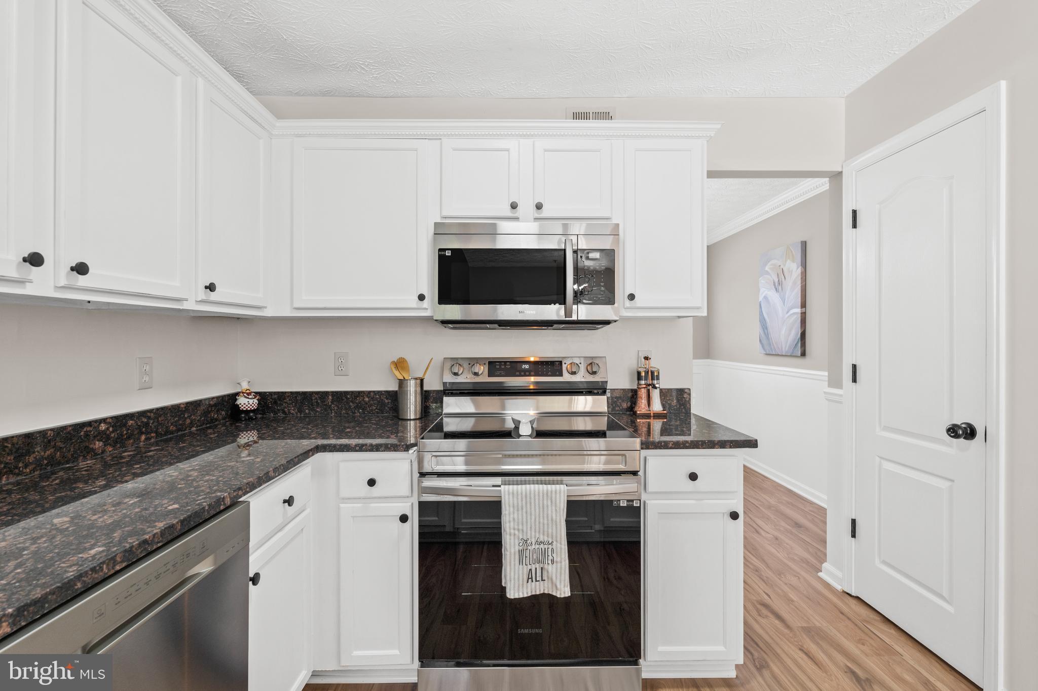 HOLLAWAY ESTATES - Residential