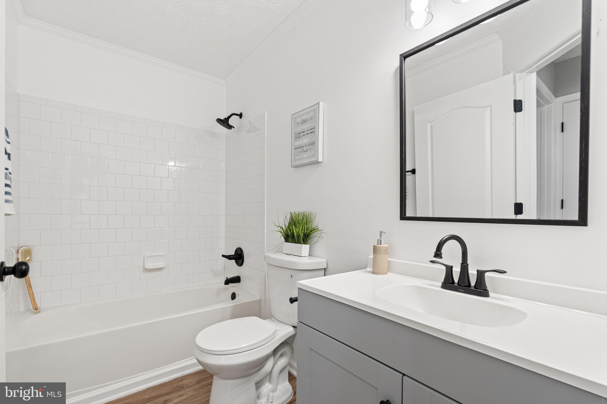 HOLLAWAY ESTATES - Residential