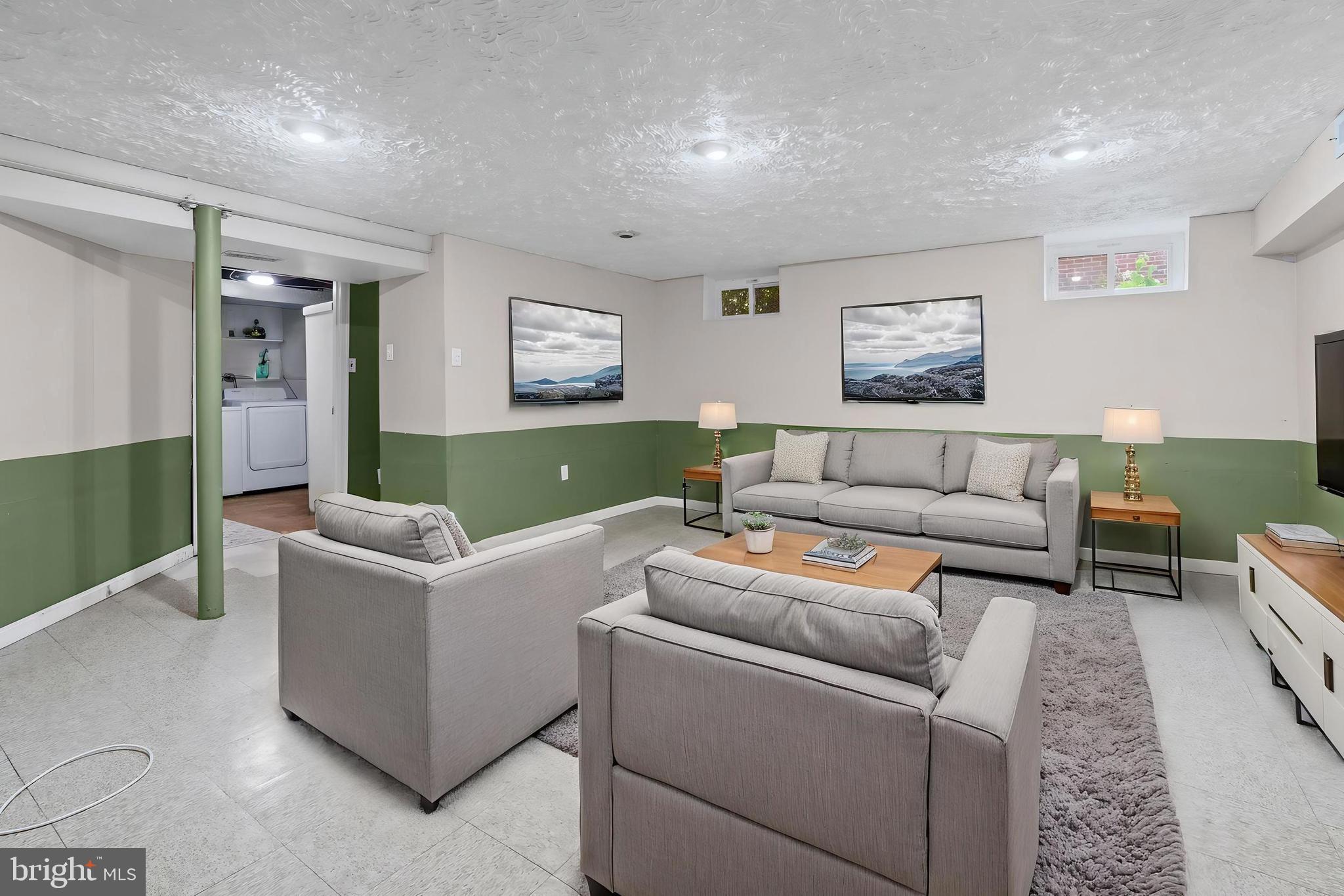 UPPER PARK HEIGHTS - Residential