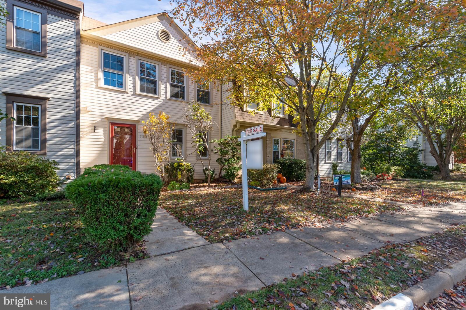 CARRIAGE GATE - Residential