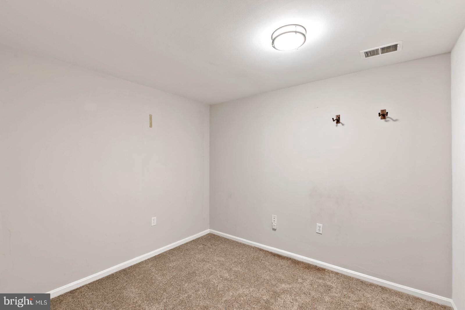 CARRIAGE GATE - Residential