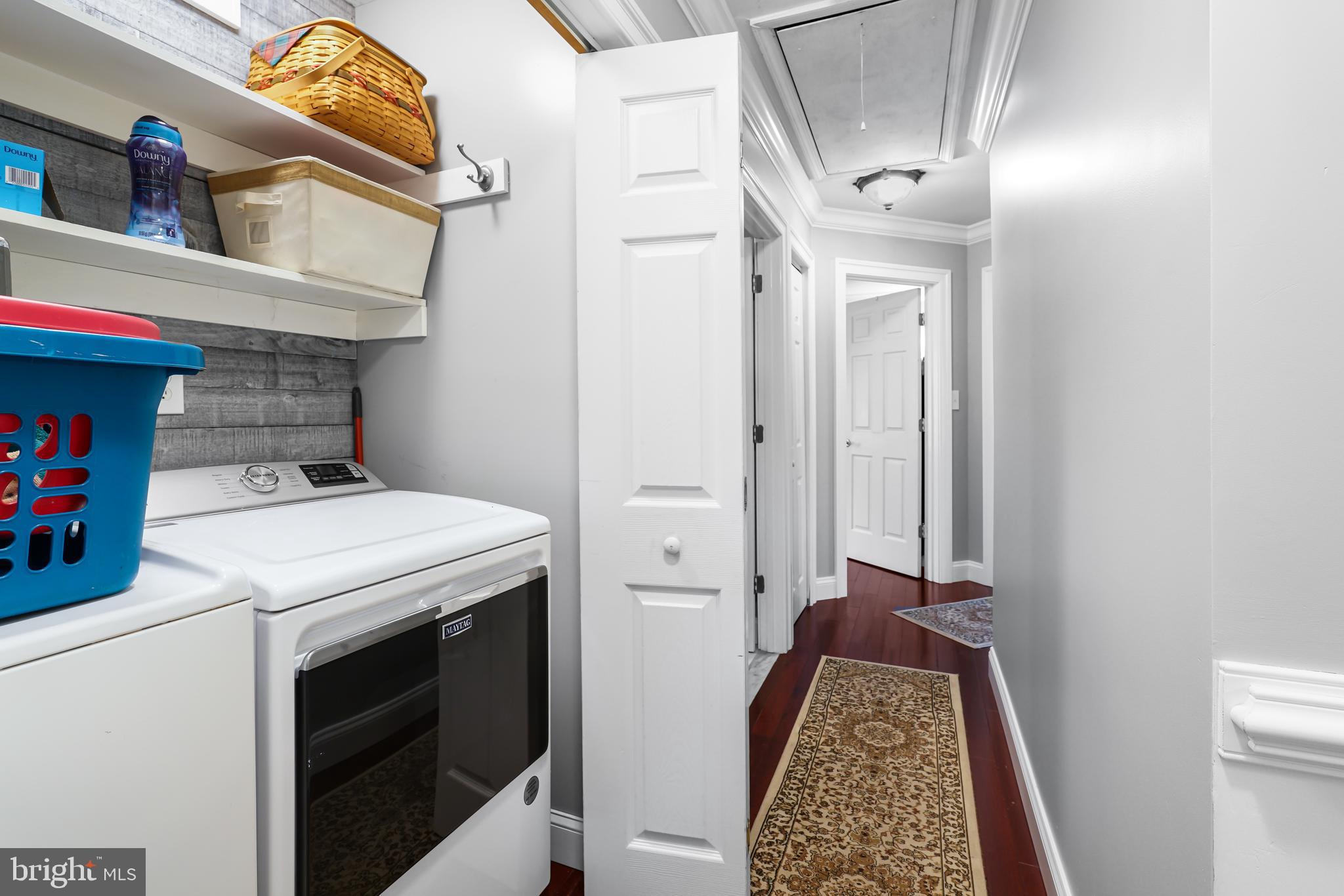 PARADISE PINES - Residential