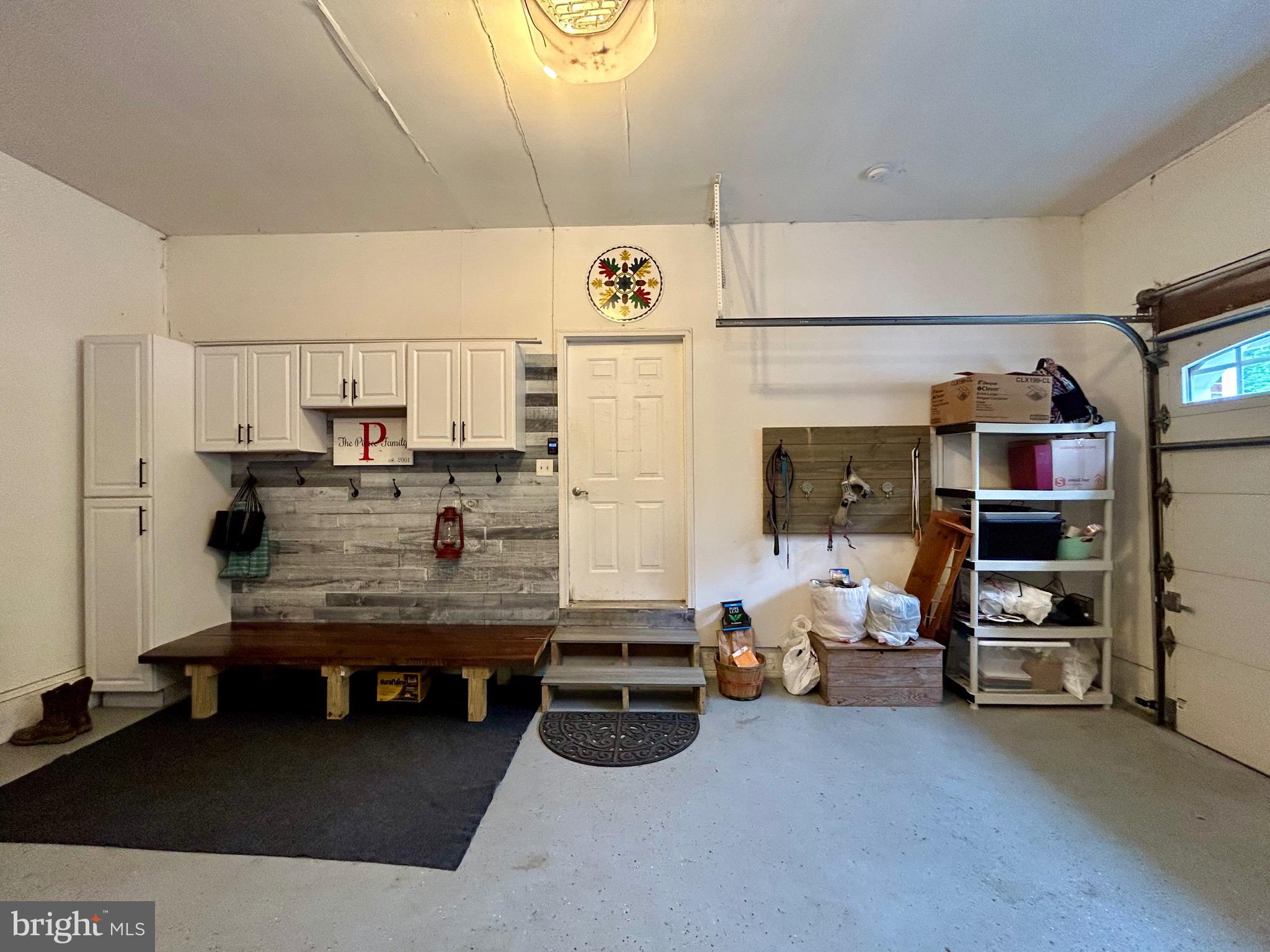 PARADISE PINES - Residential